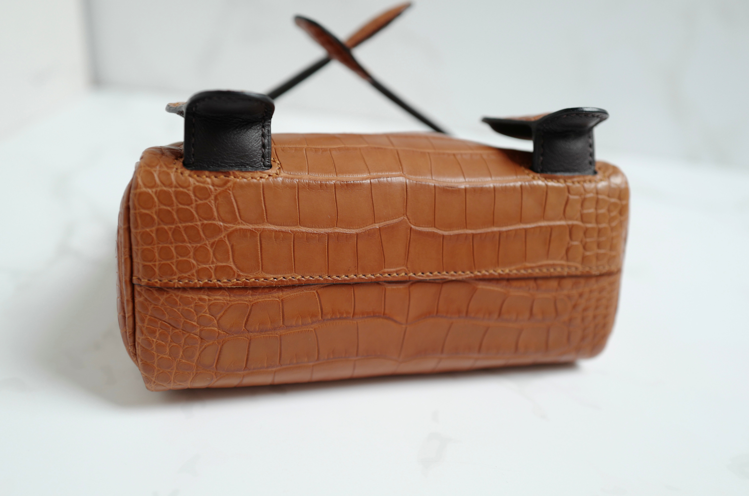 BNIB Hermès Kelly dole Gold Matte Crocodile Leather Handbag with Palladium Hardware