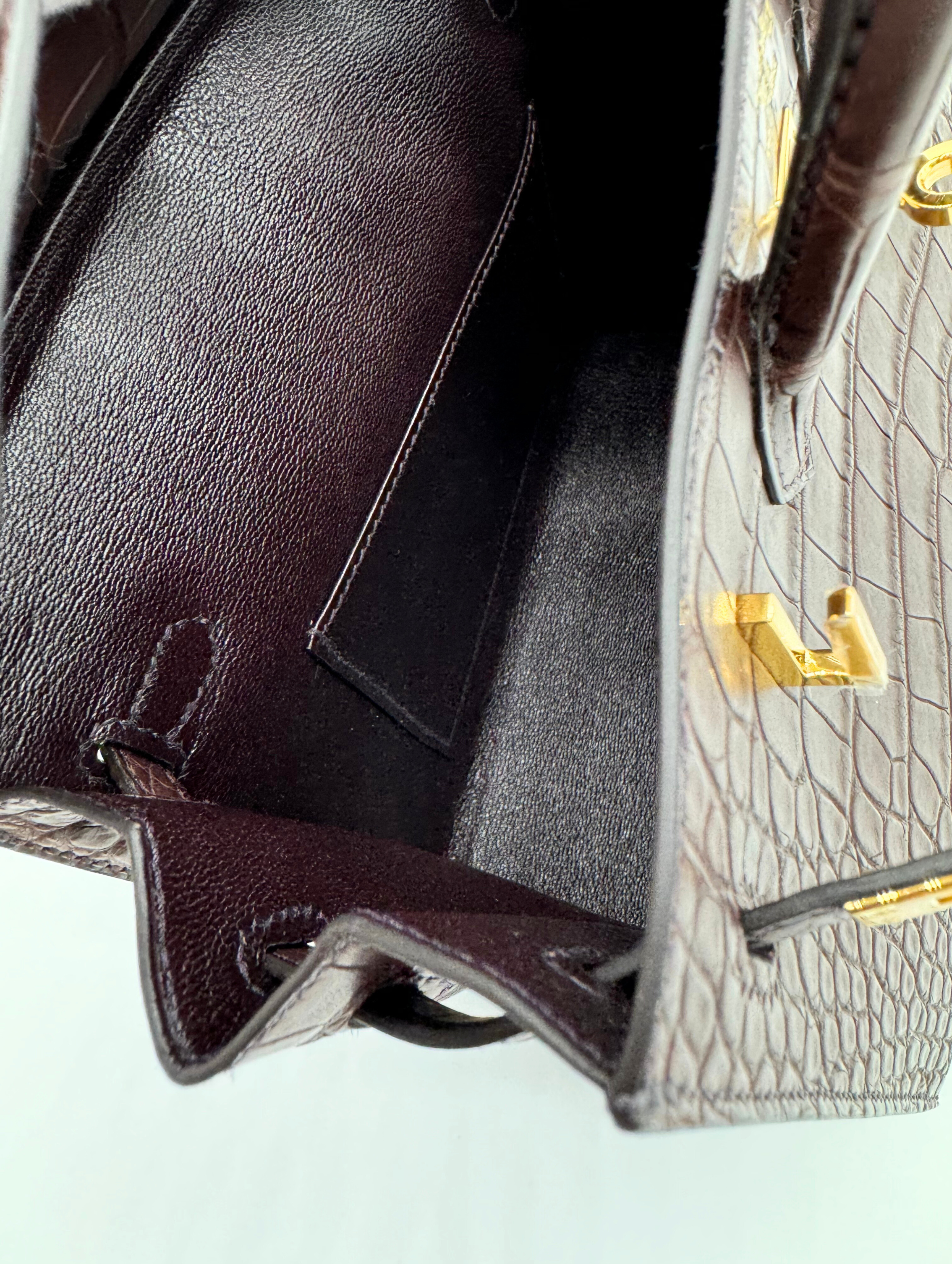 Hermès Birkin 20 Havane Matte Alligator Gold Hardware NEW