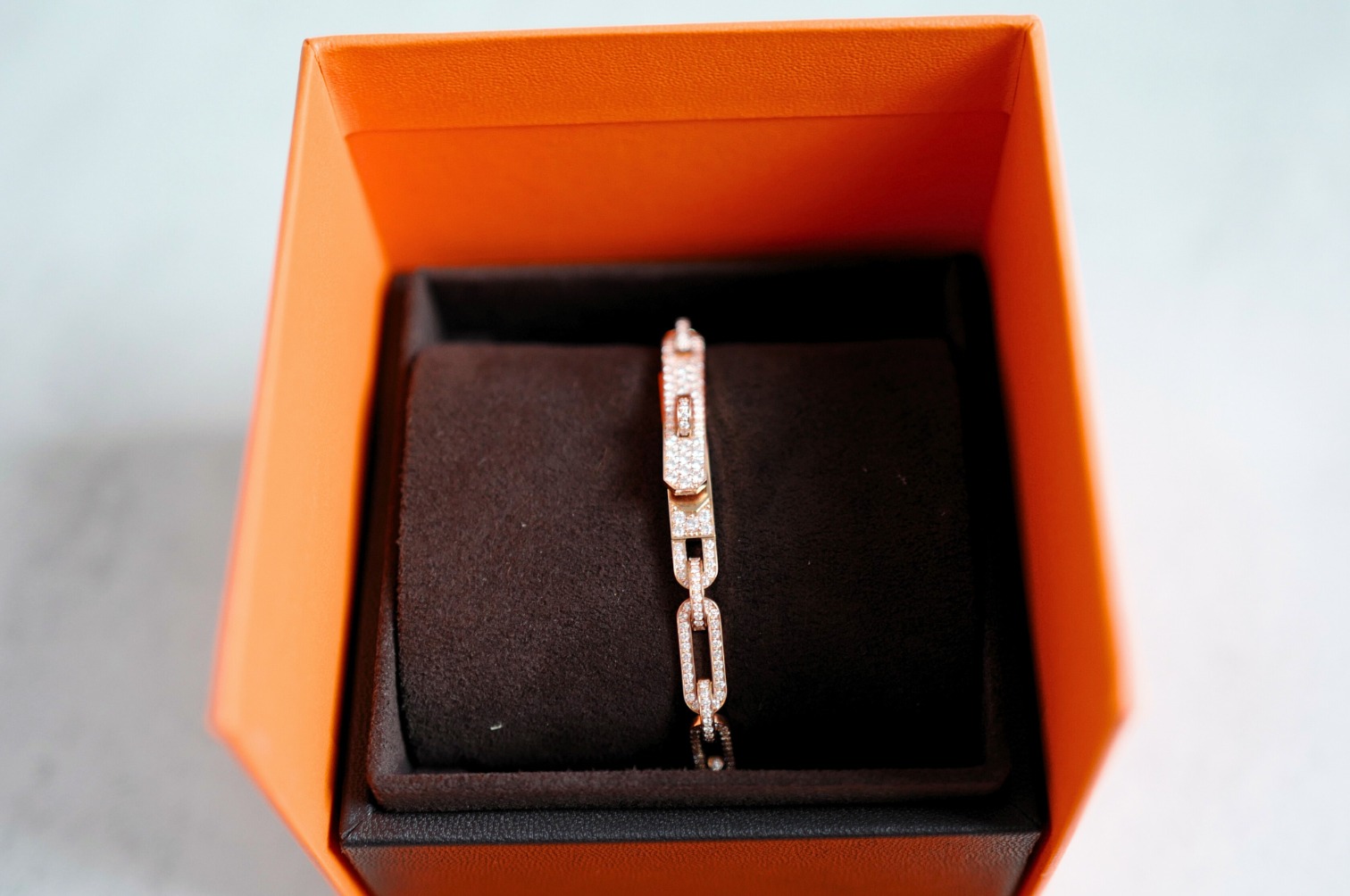 BNIB Hermès Kelly Chaine Bracelet Full Diamond 18K Rose Gold Small SH