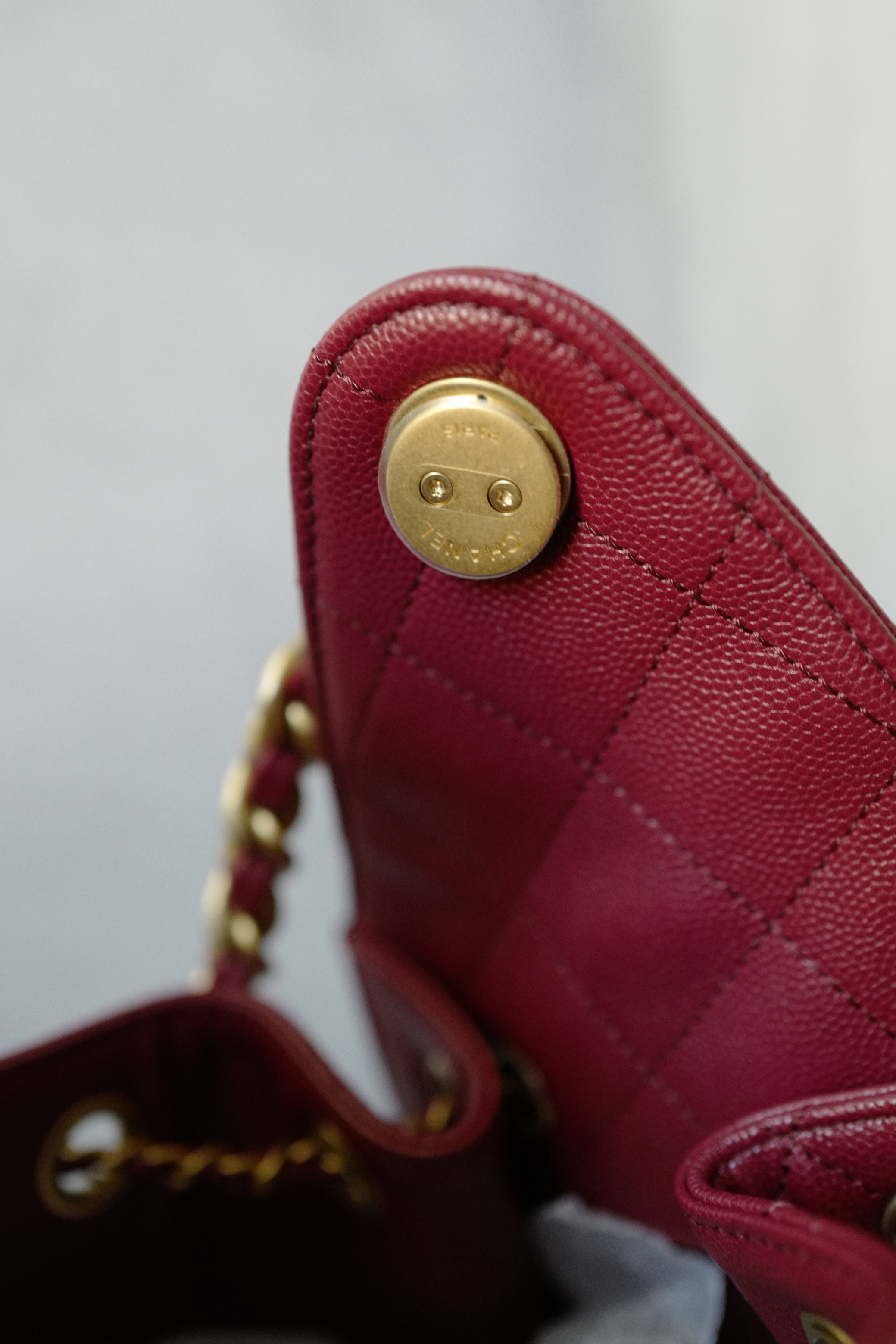BNIB Chanel 25K Small Hobo Bag Red Grained Calfskin with Gold Hardware
