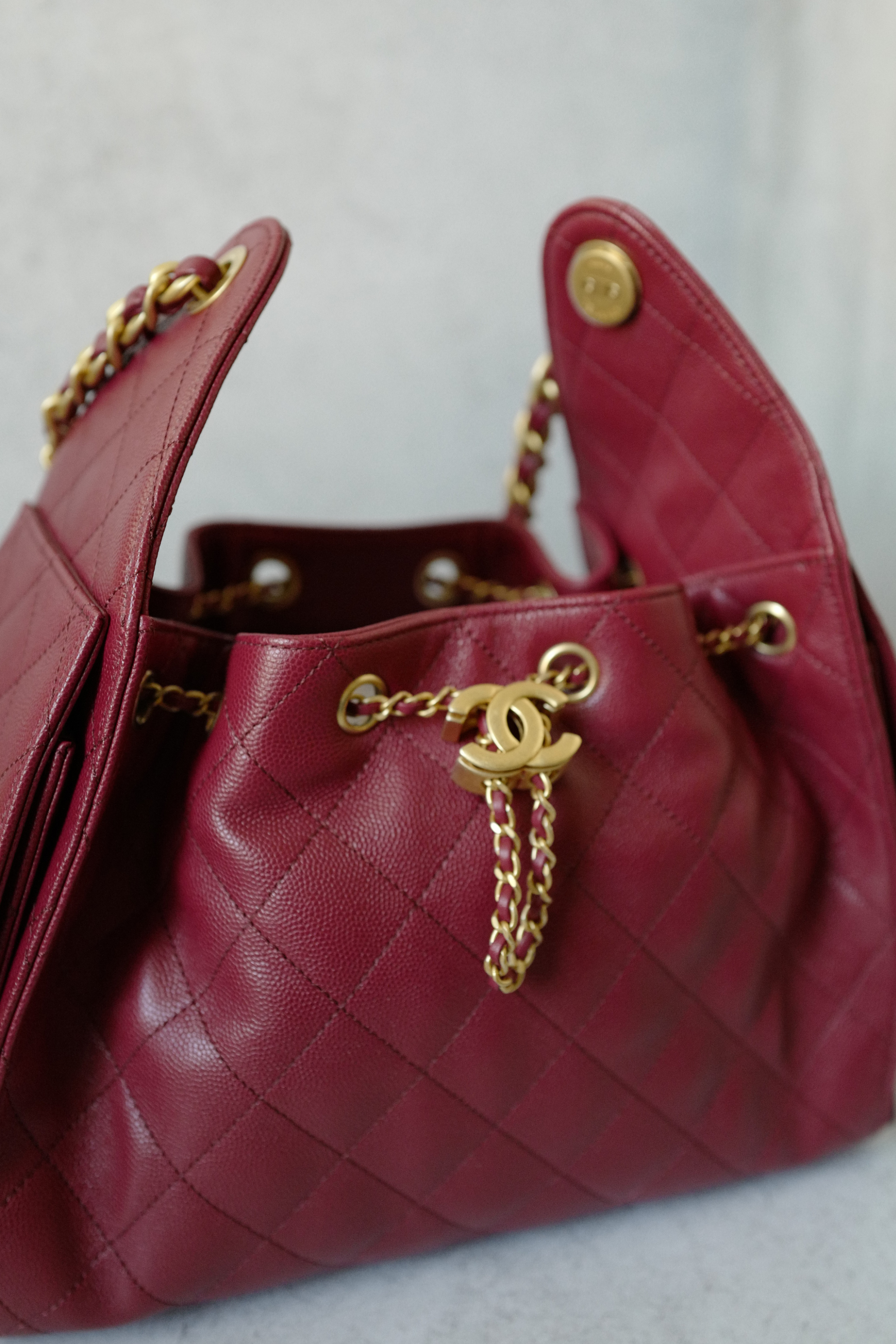 BNIB Chanel 25K Small Hobo Bag Red Grained Calfskin with Gold Hardware