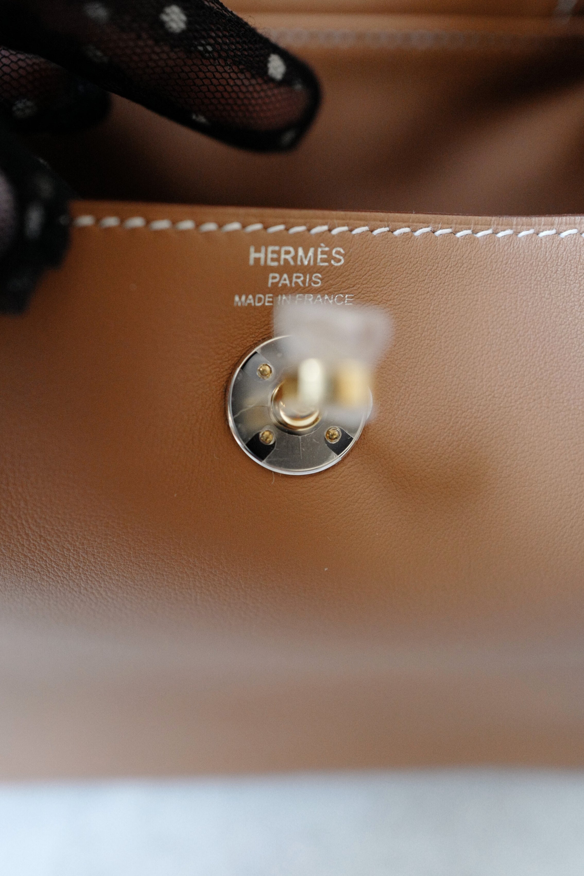 BNIB Hermès Lindy Mini II Bag Swift Leather Gold 37 Electrum Silver/Gold Hardware