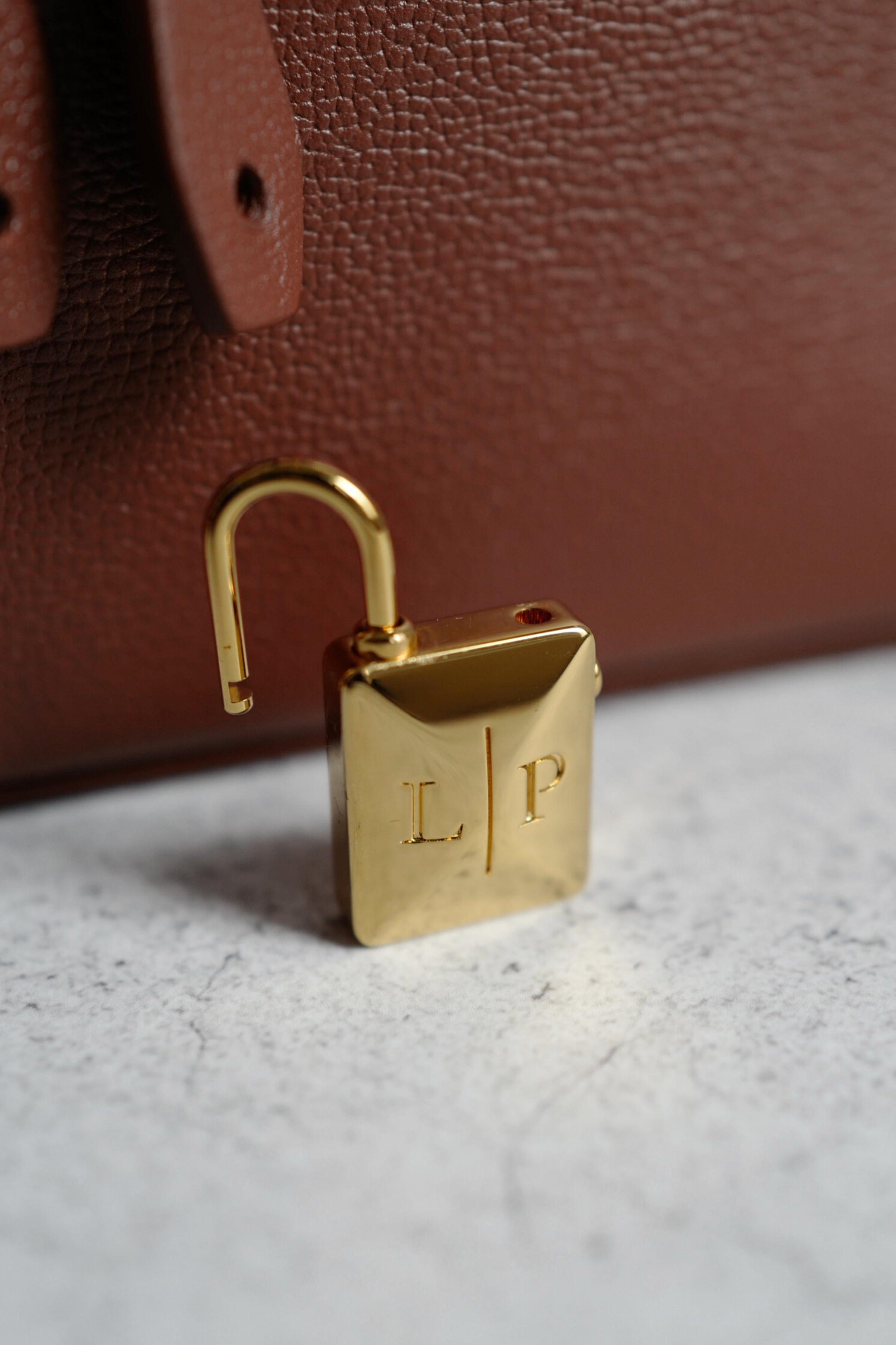 NEW Loro Piana Extra Bag L23 Burnt Tan Sun Gold Calfskin Leather Crossbody Bag