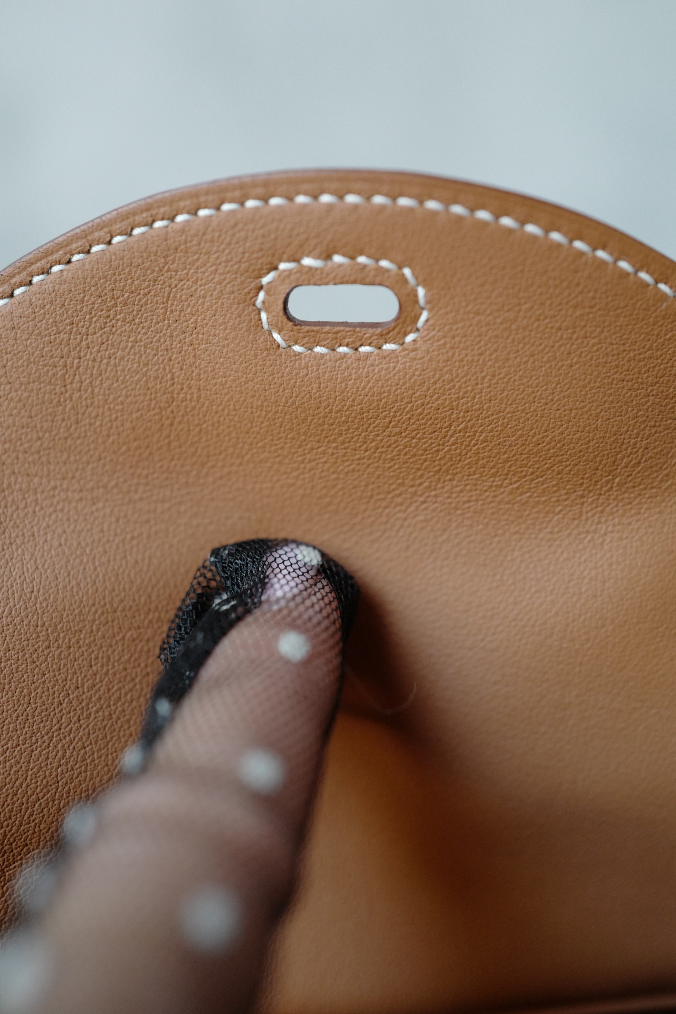 BNIB Hermès Lindy Mini II Bag Swift Leather Gold 37 Electrum Silver/Gold Hardware