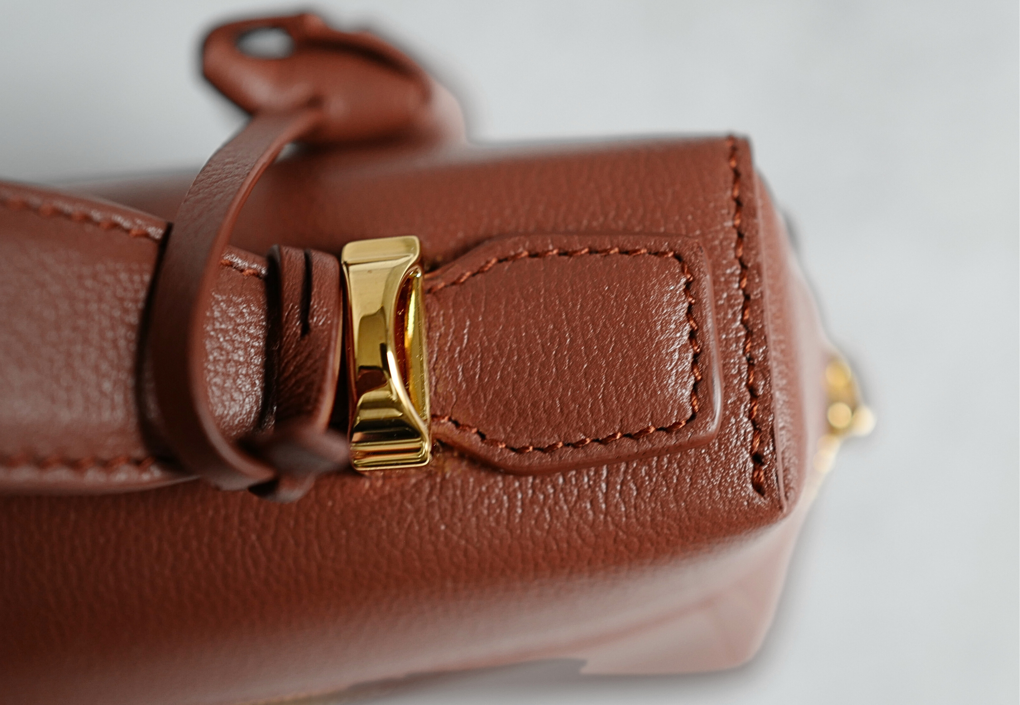 NEW Loro Piana Extra Bag L23 Burnt Tan Sun Gold Calfskin Leather Crossbody Bag