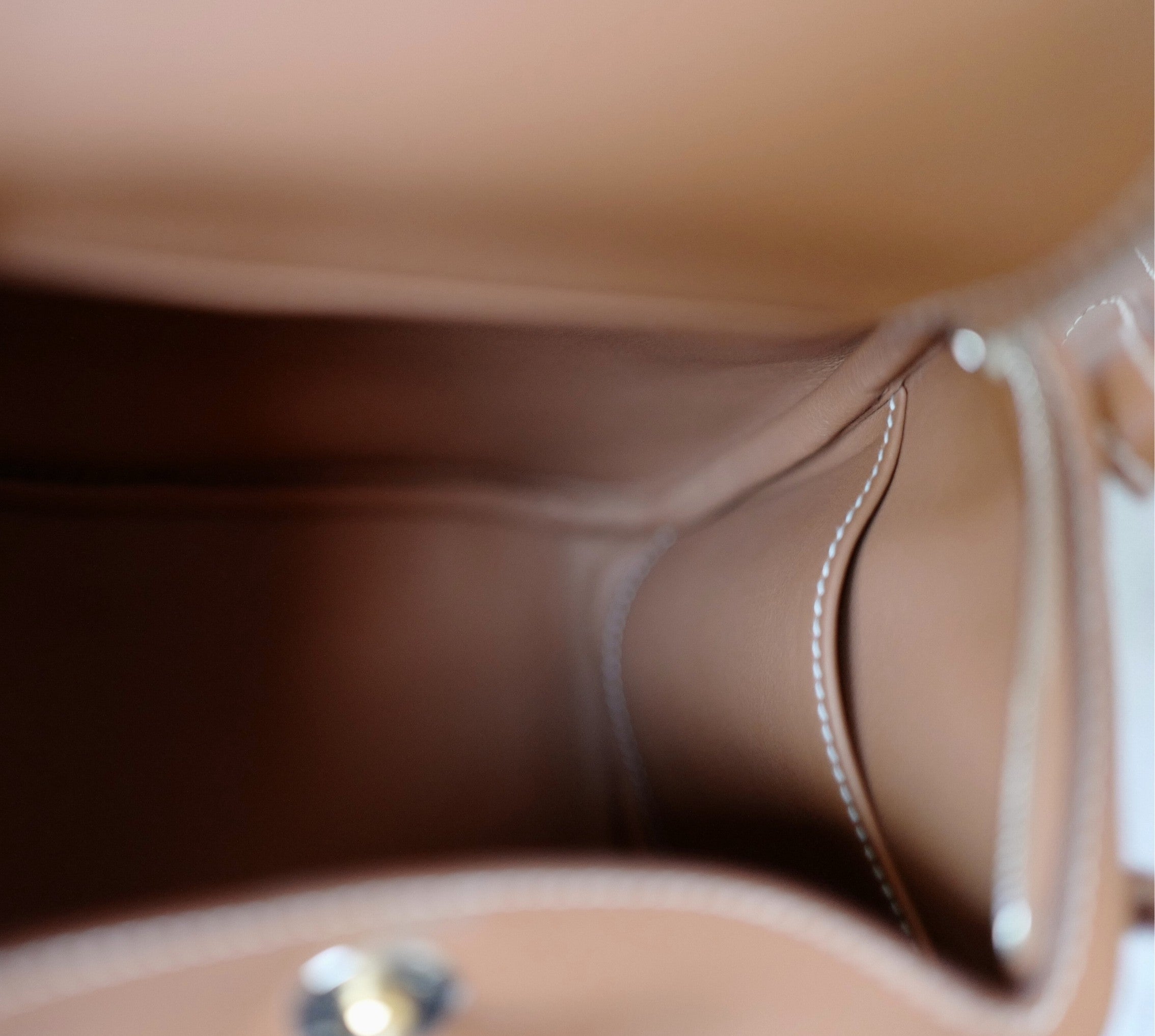 BNIB Hermès Lindy Mini II Bag Swift Leather Gold 37 Electrum Silver/Gold Hardware