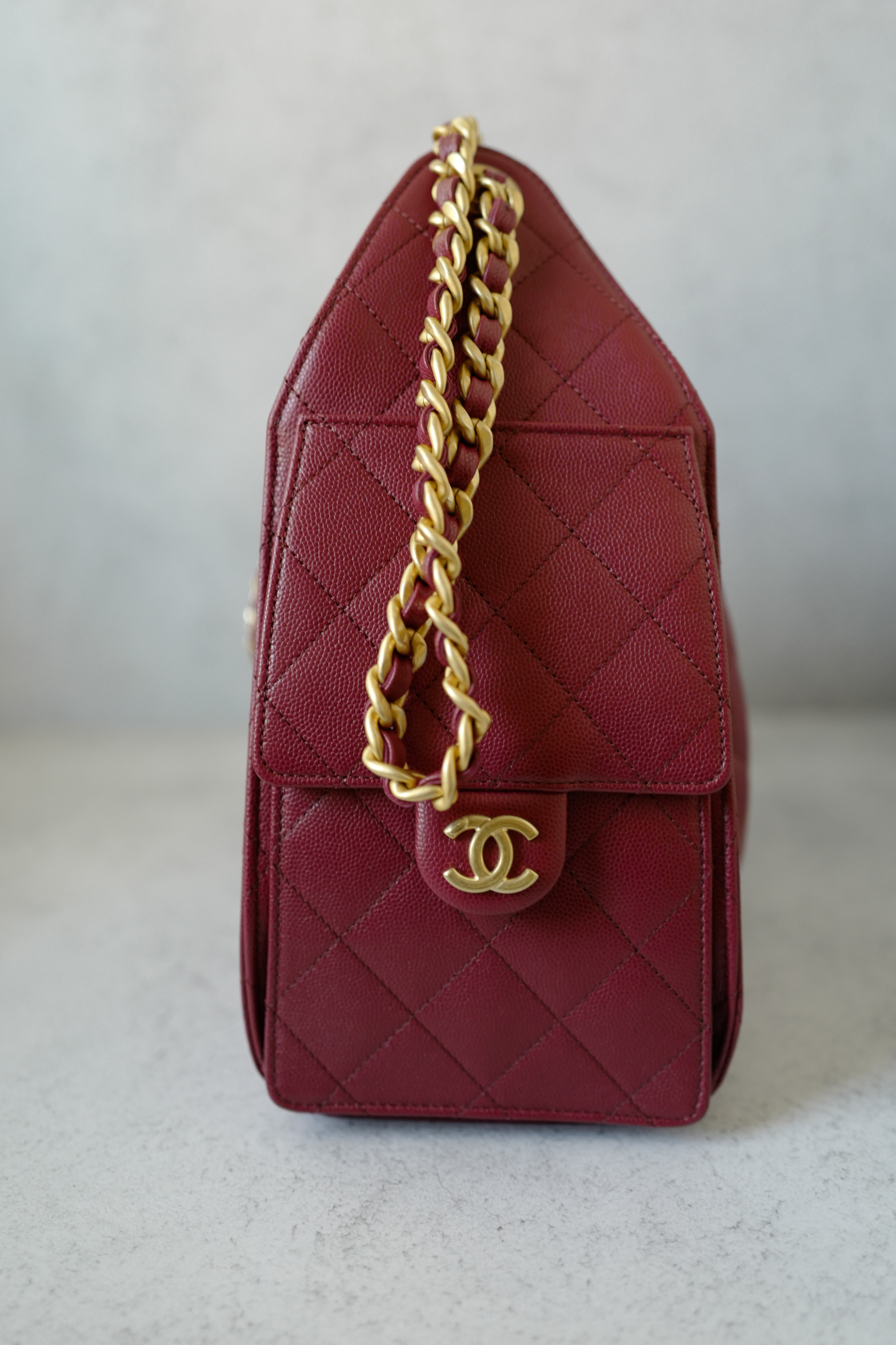 BNIB Chanel 25K Small Hobo Bag Red Grained Calfskin with Gold Hardware