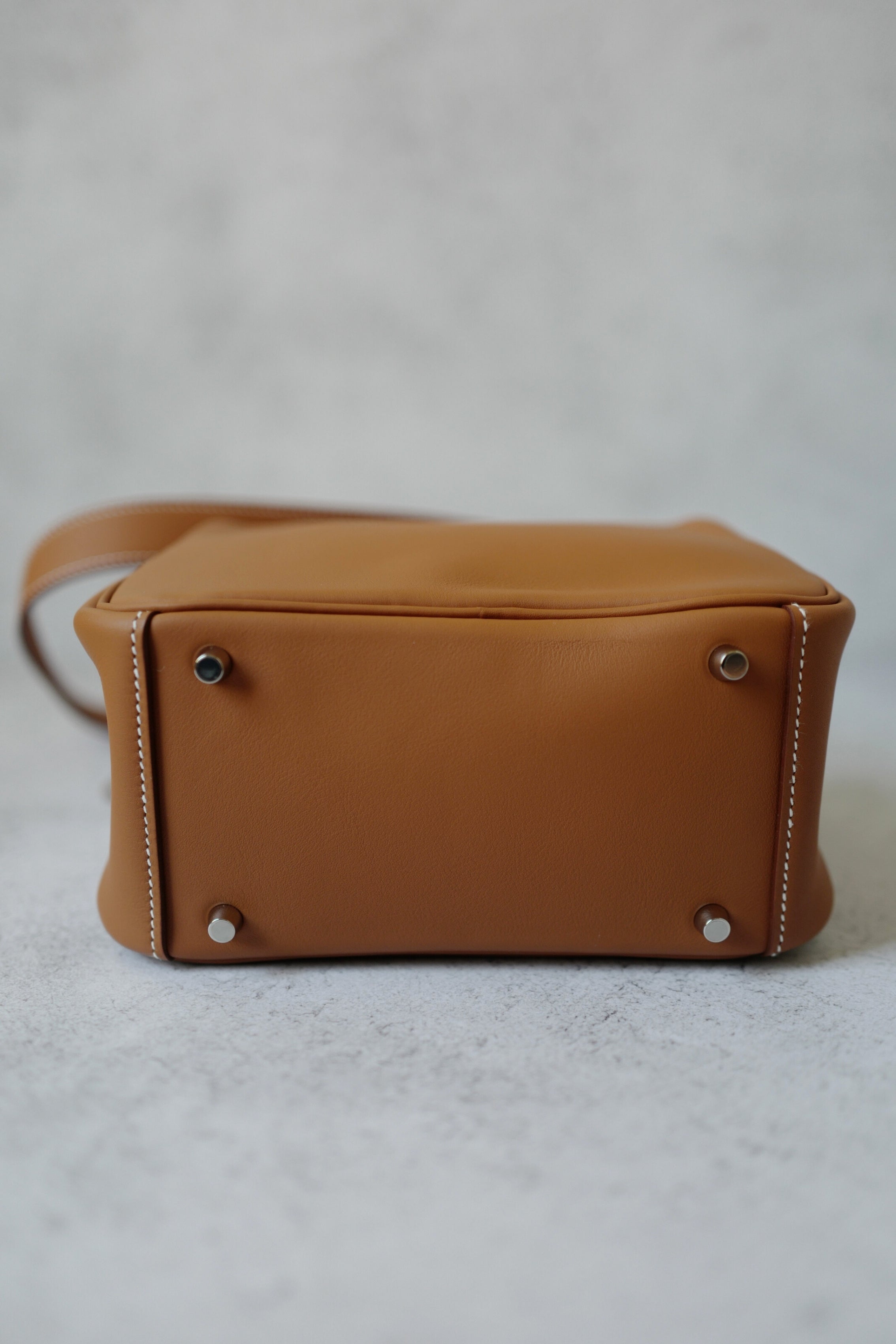 BNIB Hermès Lindy Mini II Bag Swift Leather Gold 37 Electrum Silver/Gold Hardware