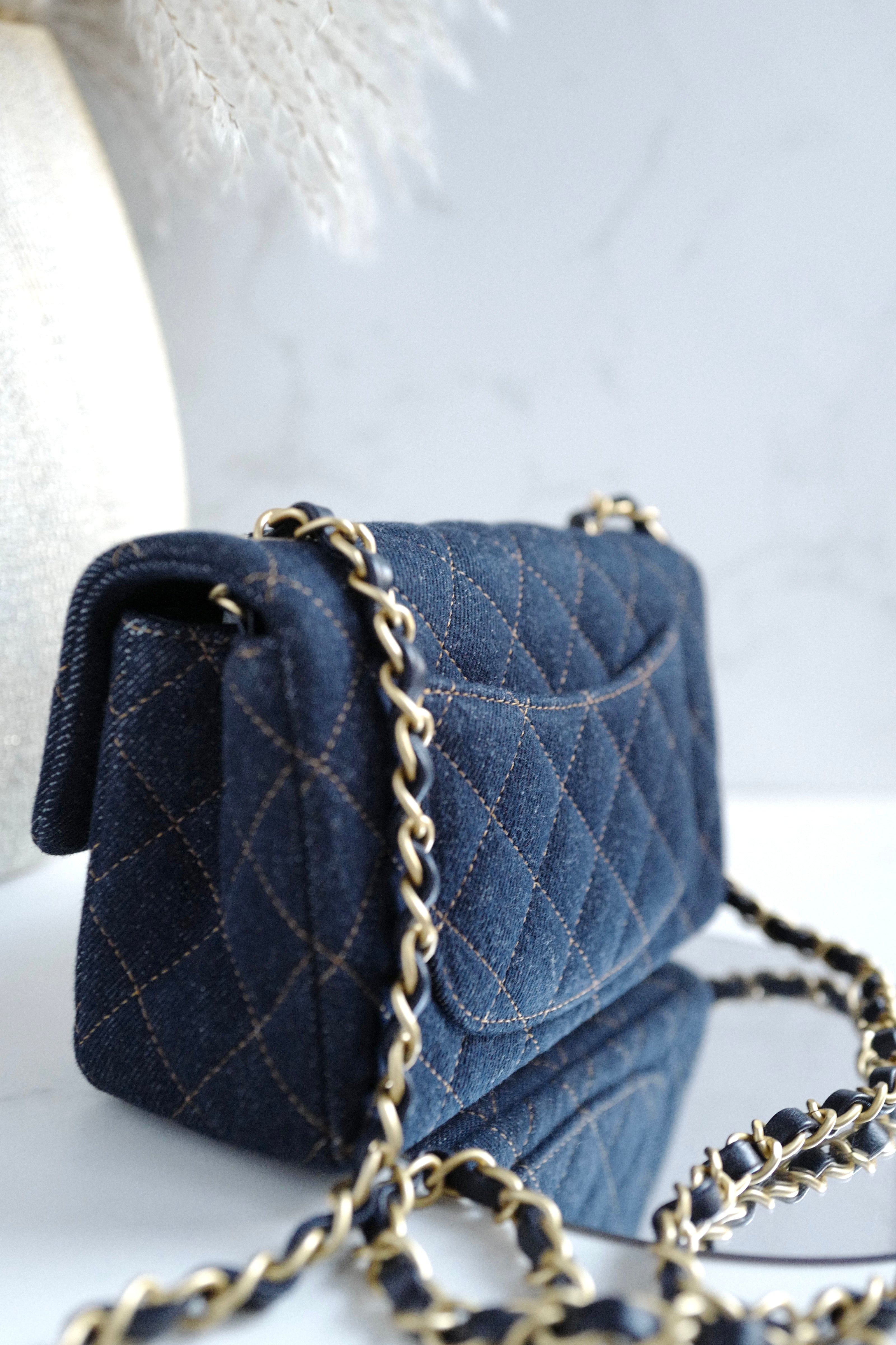 BNIB Chanel 25c Classic Mini Flap Bag in Denim Dark Blue Gold Hardware