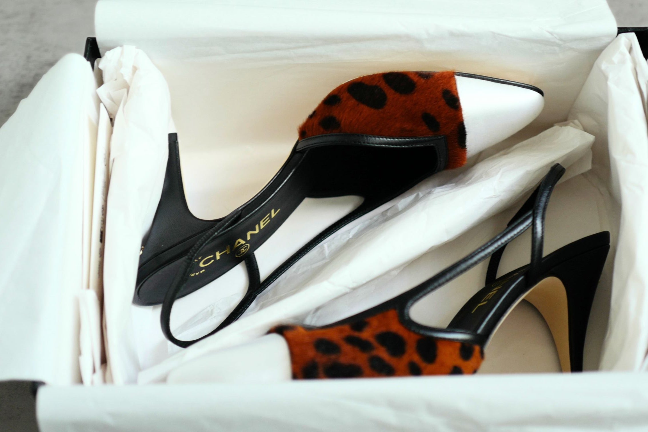 Chanel 26A Métiers d’Art Matthieu Blazy Slingback Heels Leopard size 38.5