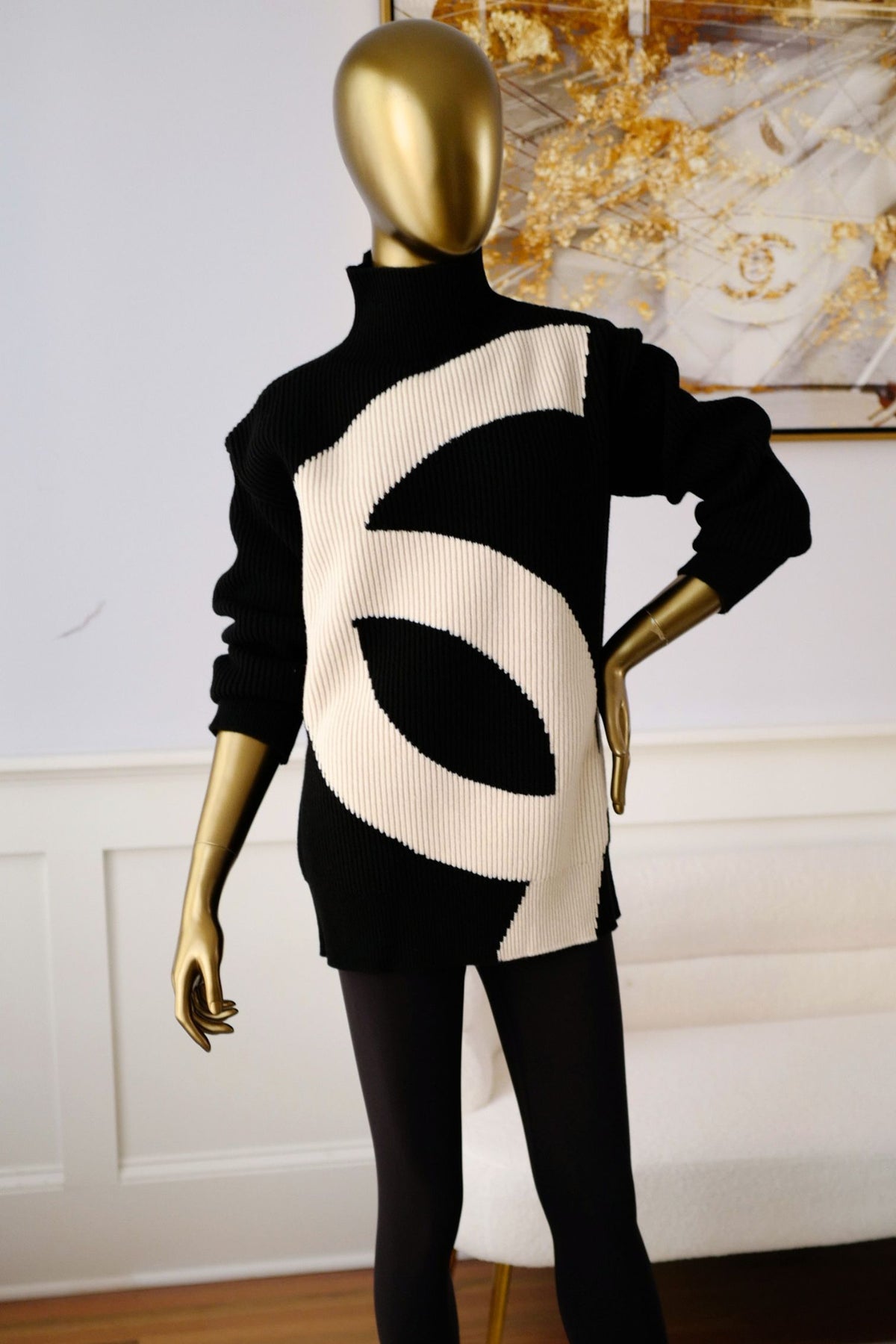 NEW Chanel 26N Coco Neige Sweater Pullover Black Ecru Wool Cashmere Size 34