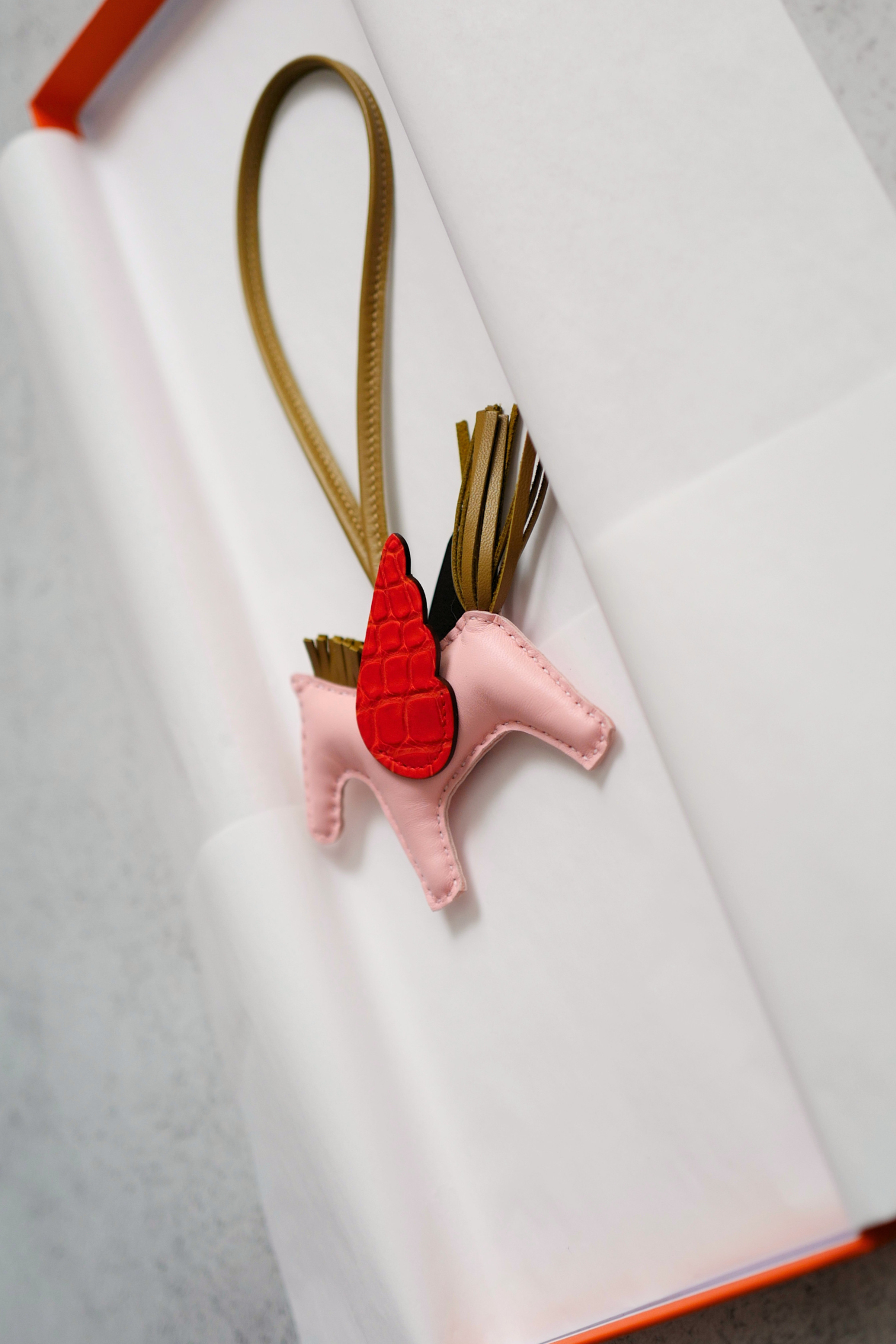 Hermès Rodeo Pegase PM Touch Dune Rose Sakura Agneau Milo Matte Alligator