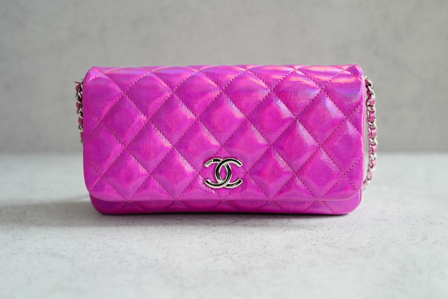 NEW Chanel Wallet on Chain Iridescent Mirror Goatskin Silver Fuchsia Cruise 24C
