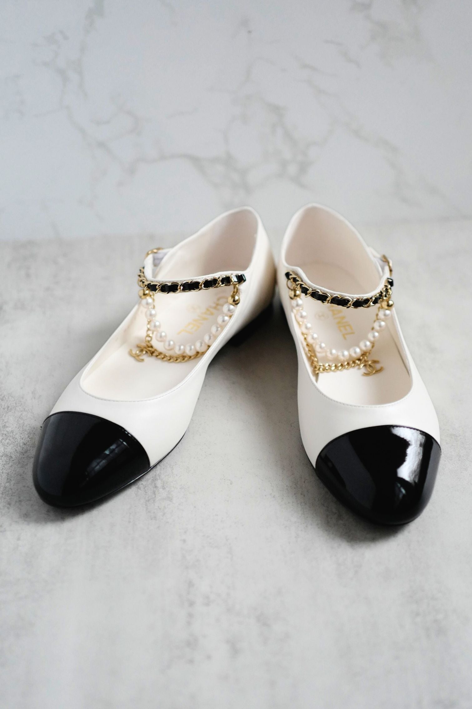 CHANEL Mary Jane Black/White Lambskin Patent Leather Pearl Detail Size 39