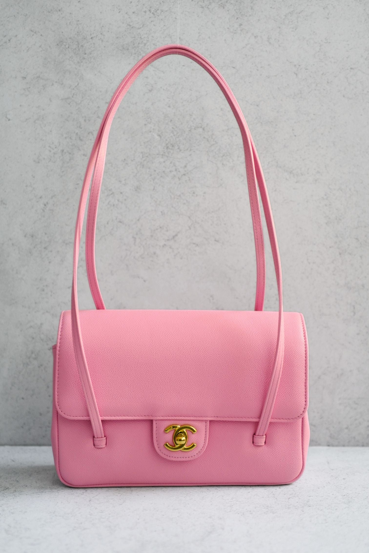 NEW Chanel 26S Preppy Coco 22 Small Pink Grained Shiny Calfskin Gold Hardware