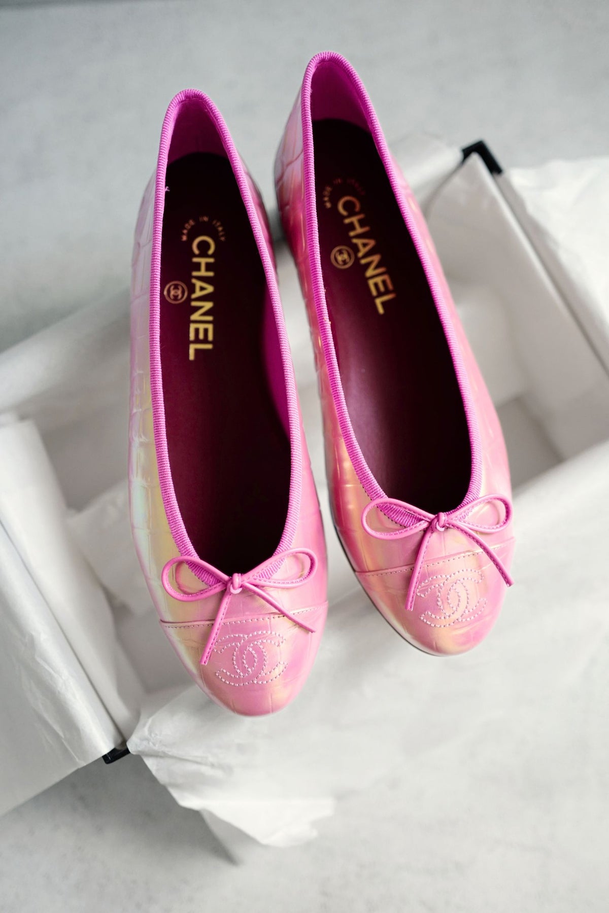 Chanel 26K Matthieu Blazy's Ballet Flats Croc Embossed Calfskin Pink Size 37.5