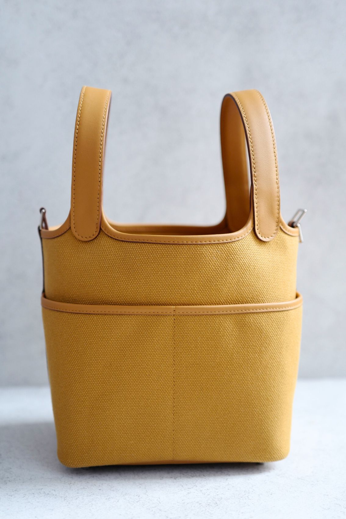 BNIB Hermes Picotin 18 Cargo in Sesame Palladium Hardware B Stamp