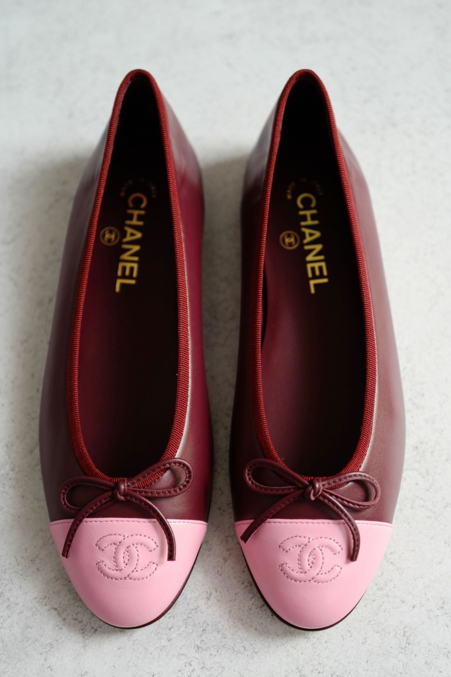Chanel 26S Matthieu Blazy's Ballet Flats Burgundy Pink Lambskin Size 38C