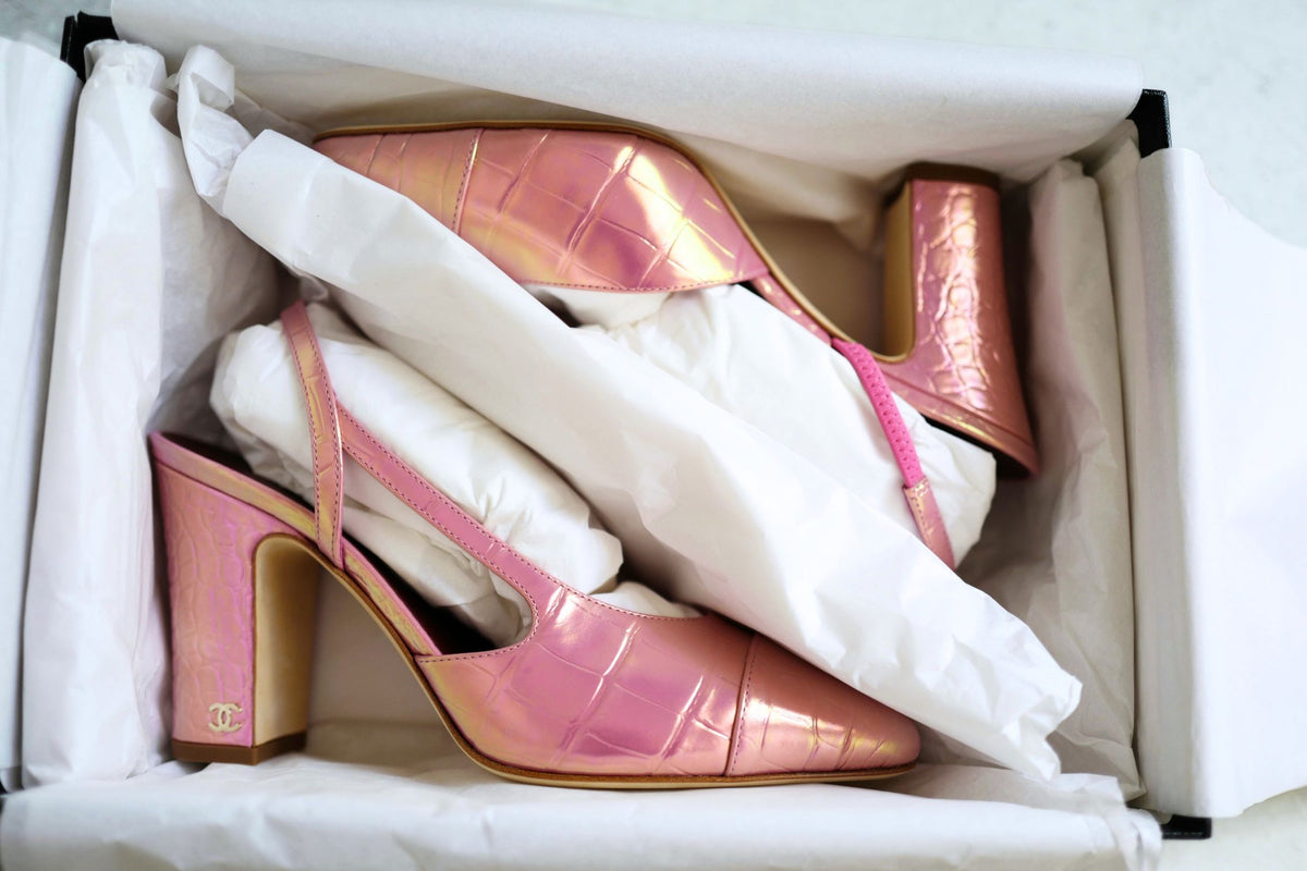 Chanel 26K Matthieu Blazy's Sling Backs Croc Embossed Calfskin Pink Size 38