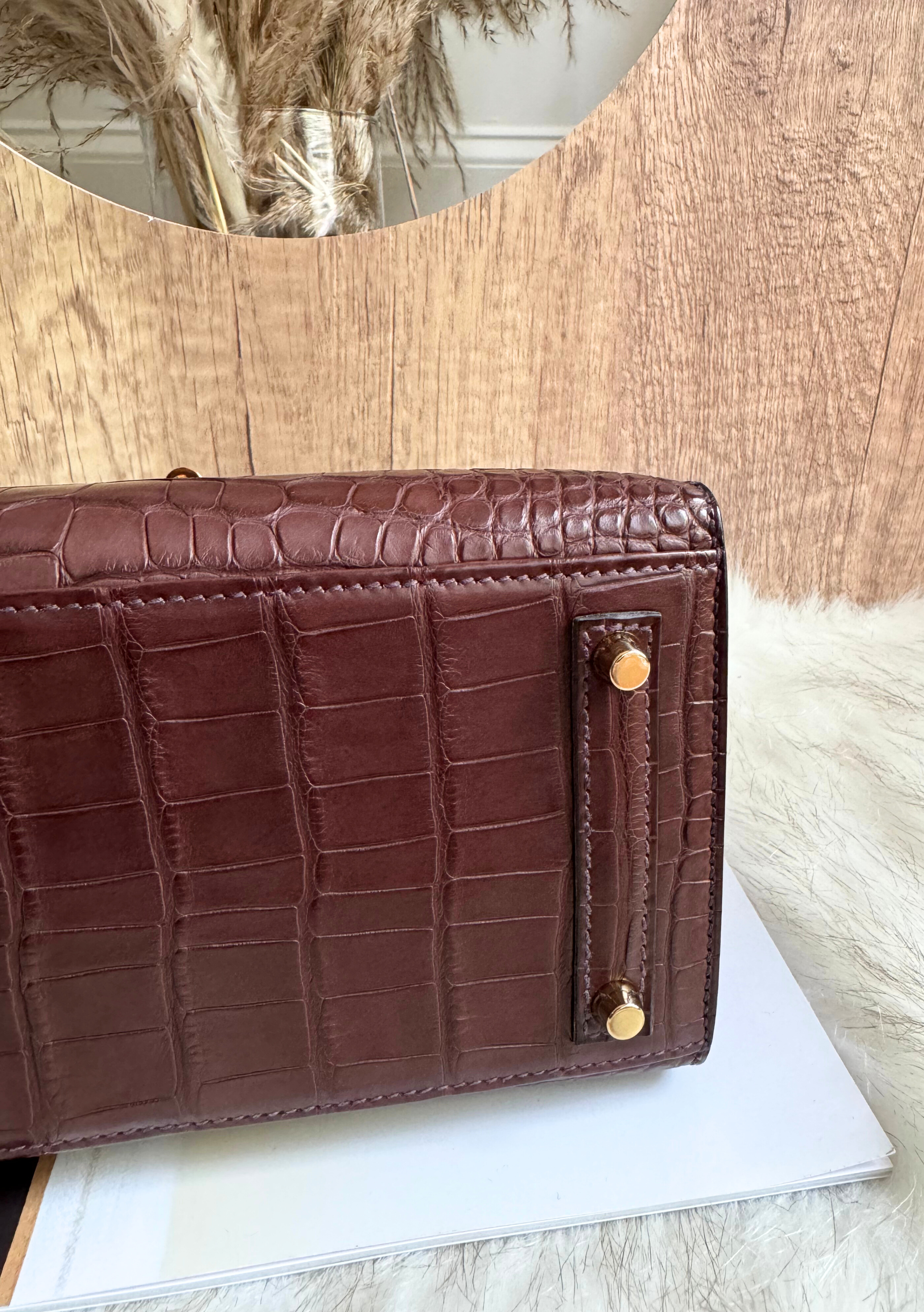 Hermès Birkin 20 Havane Matte Alligator Gold Hardware NEW