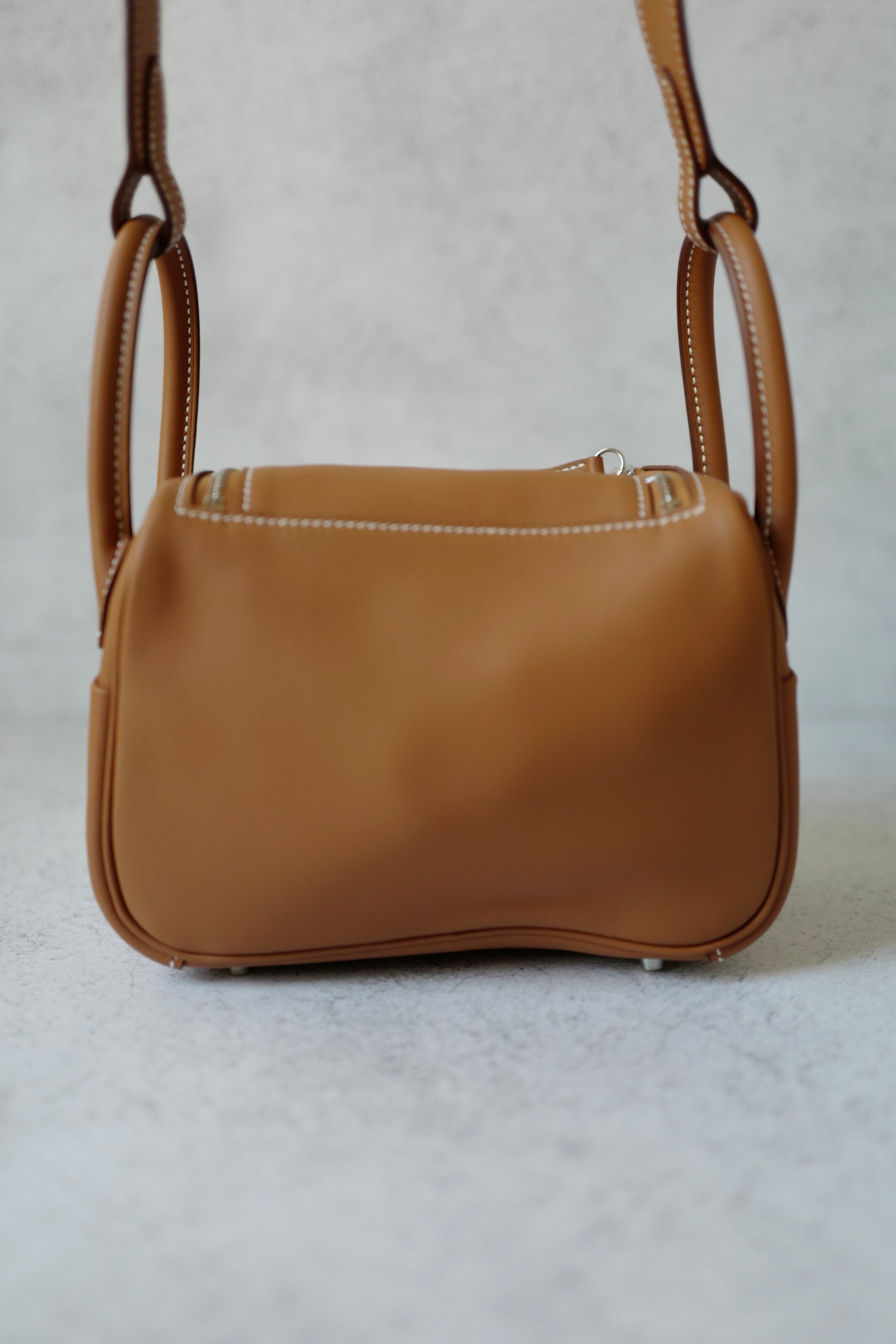 BNIB Hermès Lindy Mini II Bag Swift Leather Gold 37 Electrum Silver/Gold Hardware