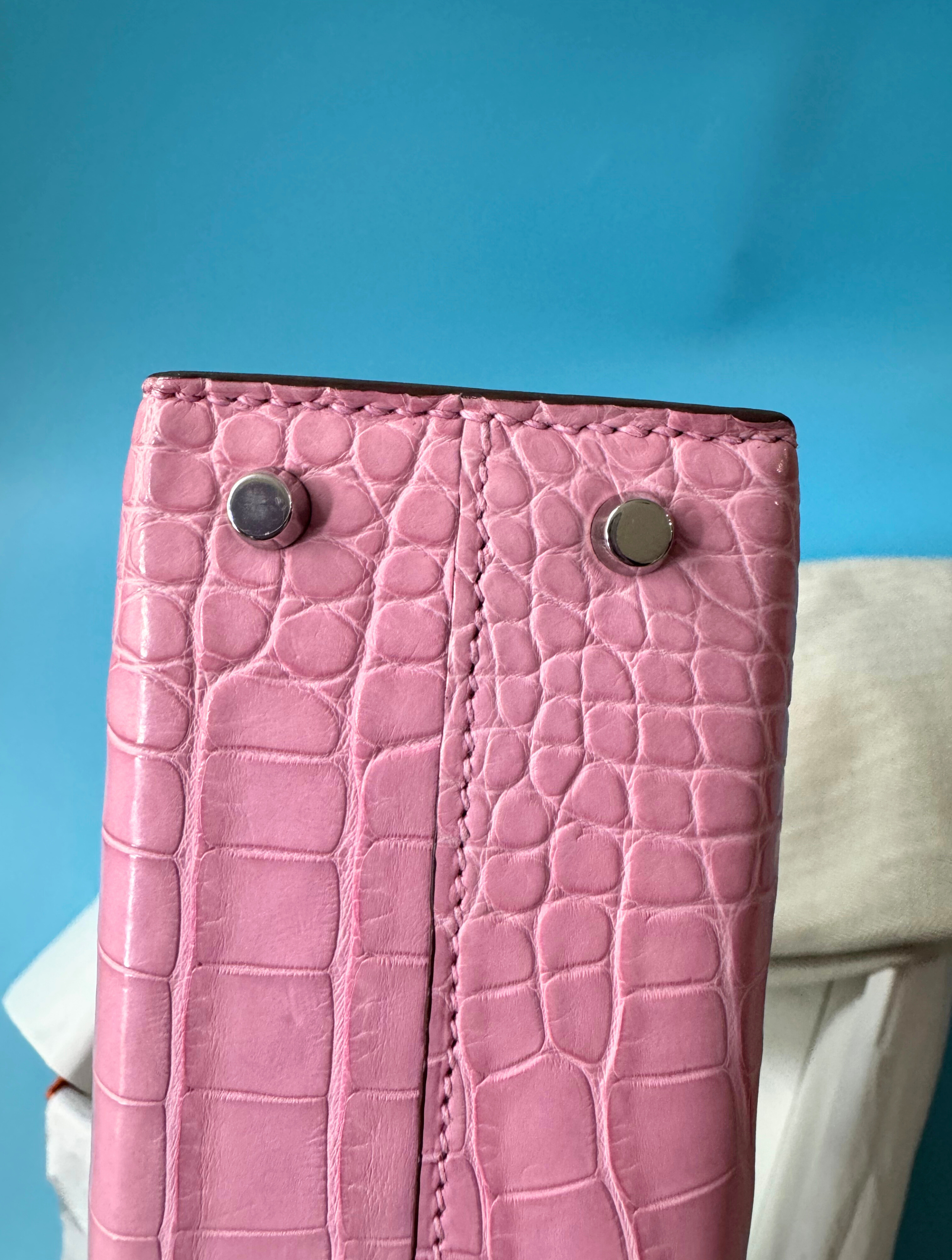 Hermès Mini Kelly 20 5P Pink Matte Alligator with Palladium Hardware