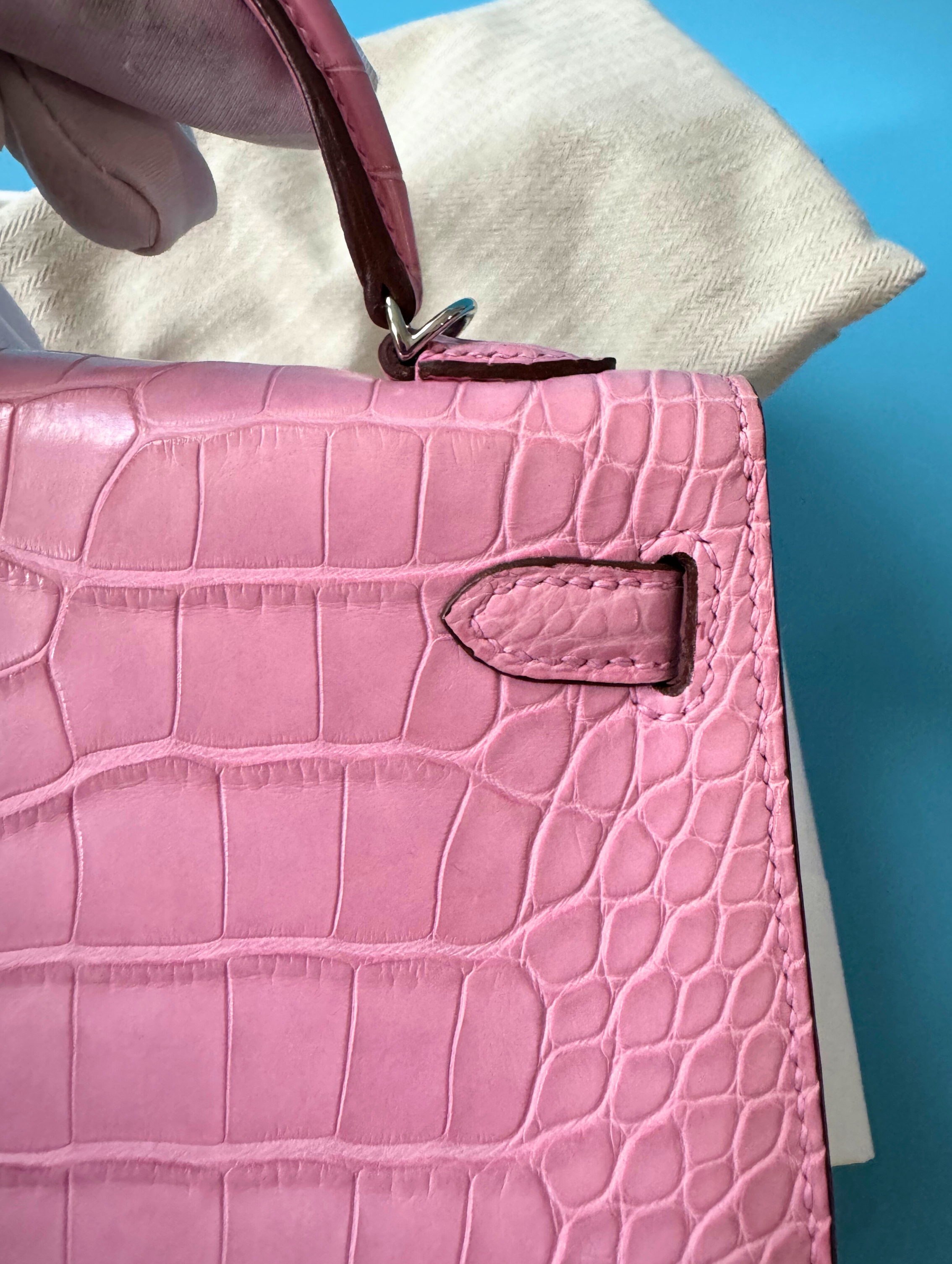 Hermès Mini Kelly 20 5P Pink Matte Alligator with Palladium Hardware
