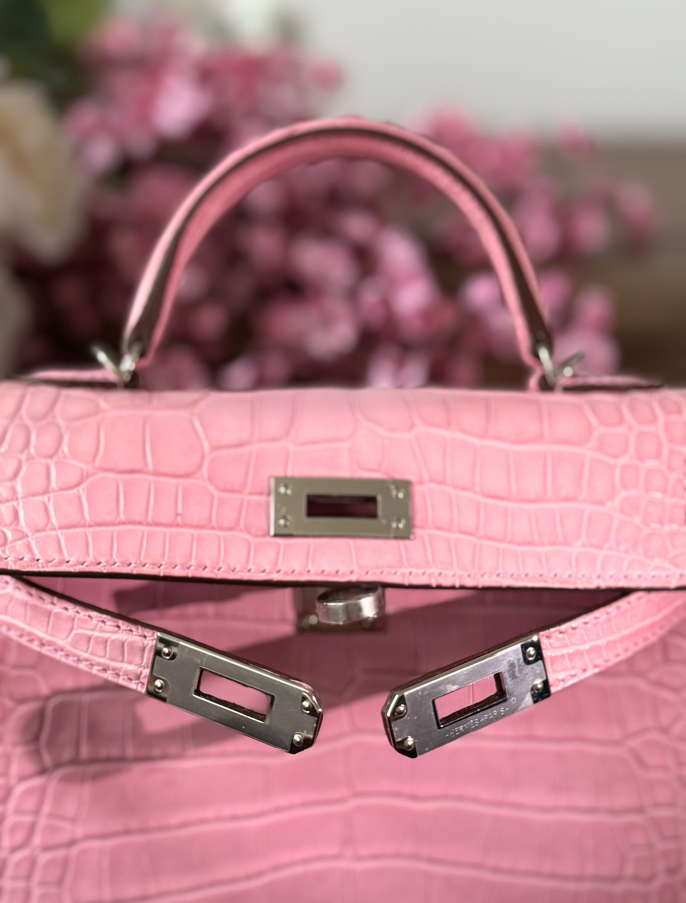 Hermès Mini Kelly 20 5P Pink Matte Alligator with Palladium Hardware