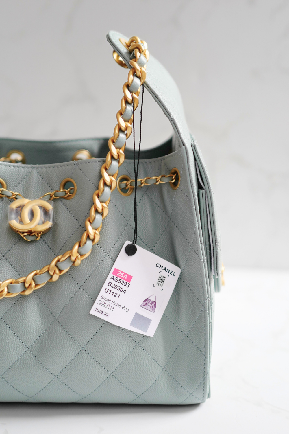 NEW CHANEL Spring-Summer 2025 25S Small Hobo Bag Grained Calfskin Light Green