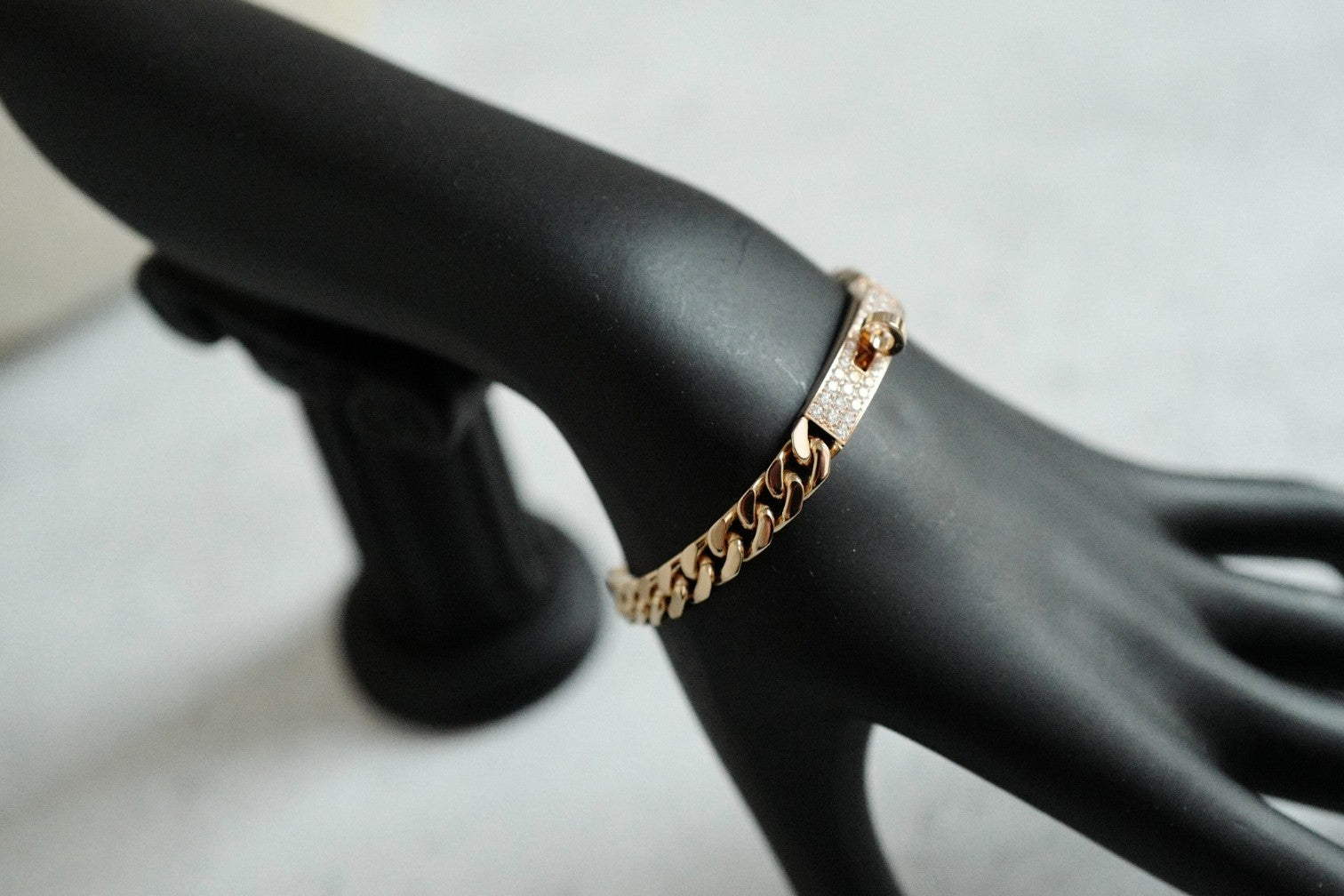 Hermès Kelly Gourmette Bracelet SH Very Small Model Rose Gold with Diamonds SH