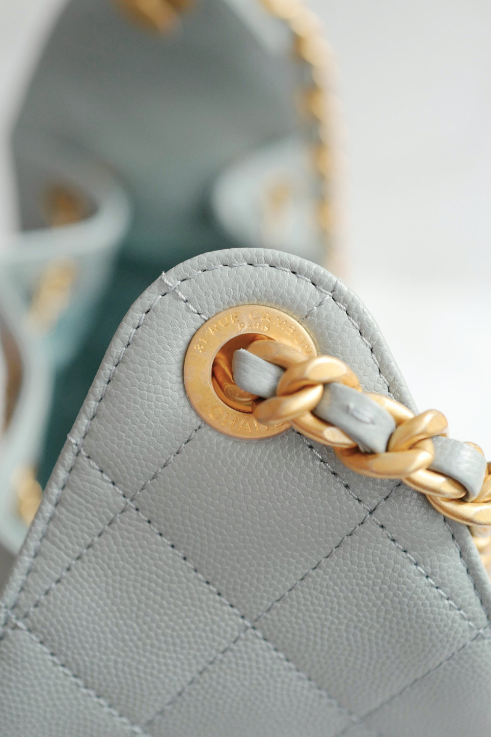 NEW CHANEL Spring-Summer 2025 25S Small Hobo Bag Grained Calfskin Light Green