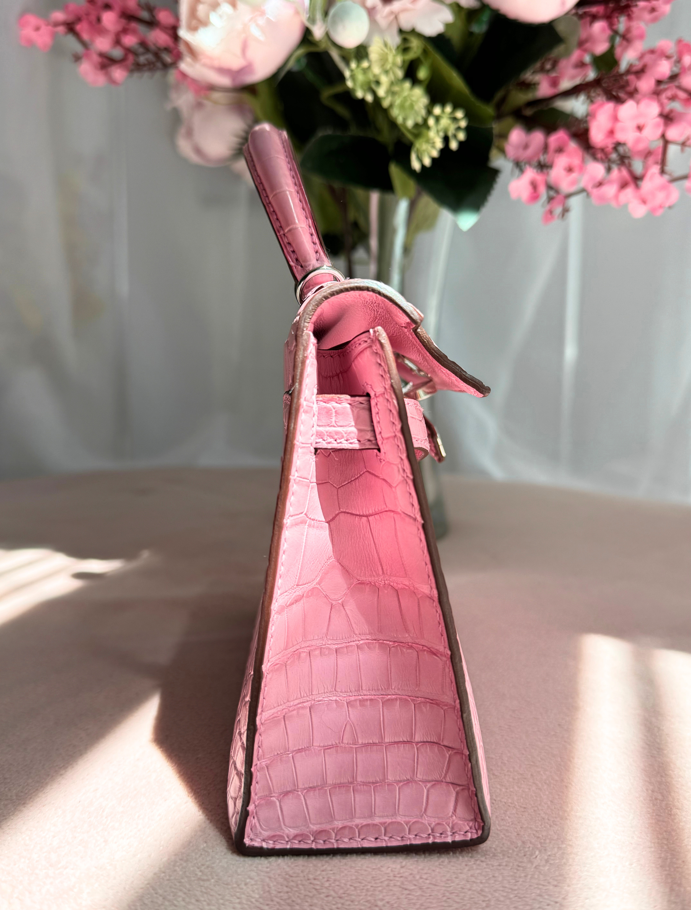 Hermès Mini Kelly 20 5P Pink Matte Alligator with Palladium Hardware