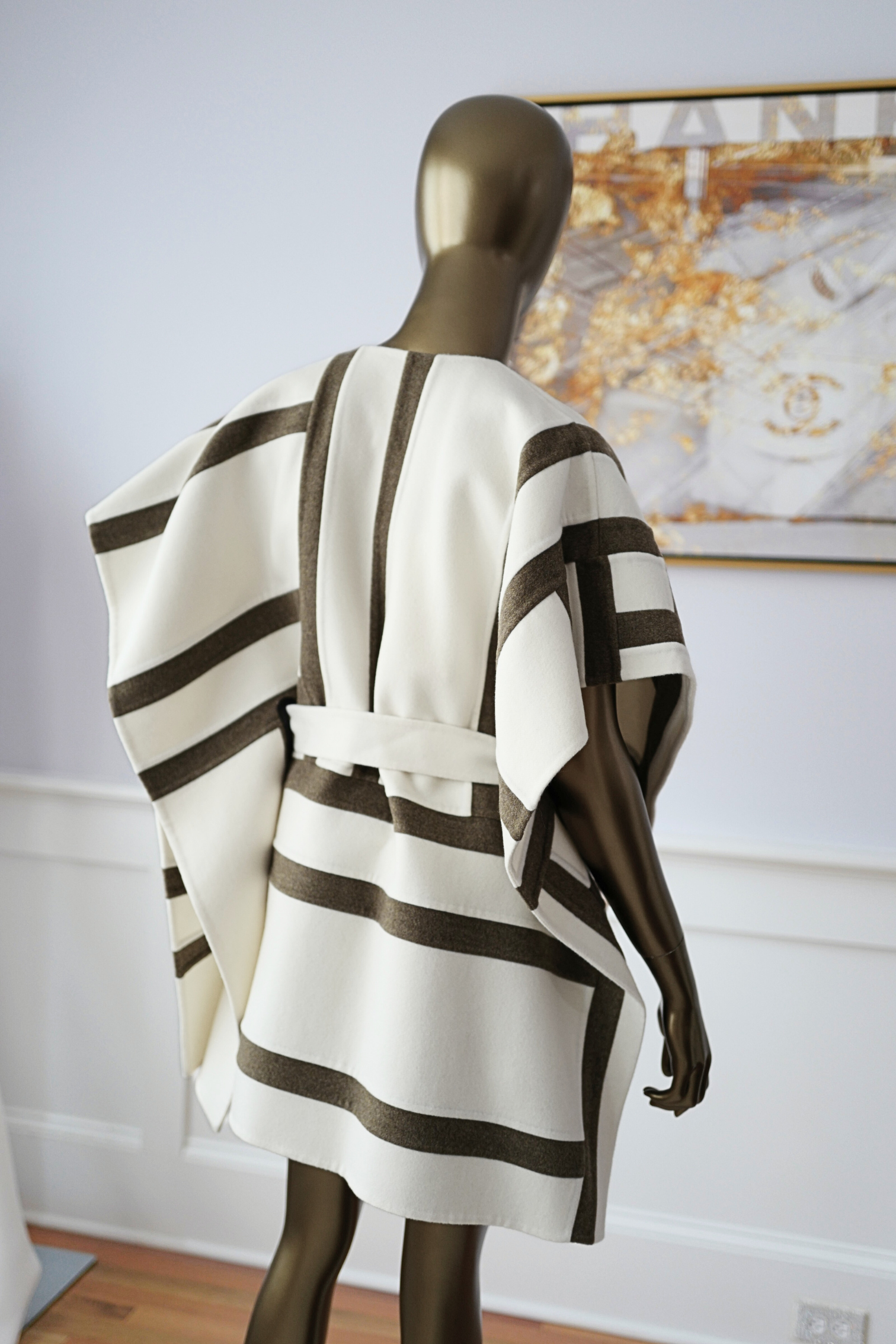 Hermes Gilet Long Inspo Poncho Cachemire Doubl91 Blanc Casse size 34 Retail $10K