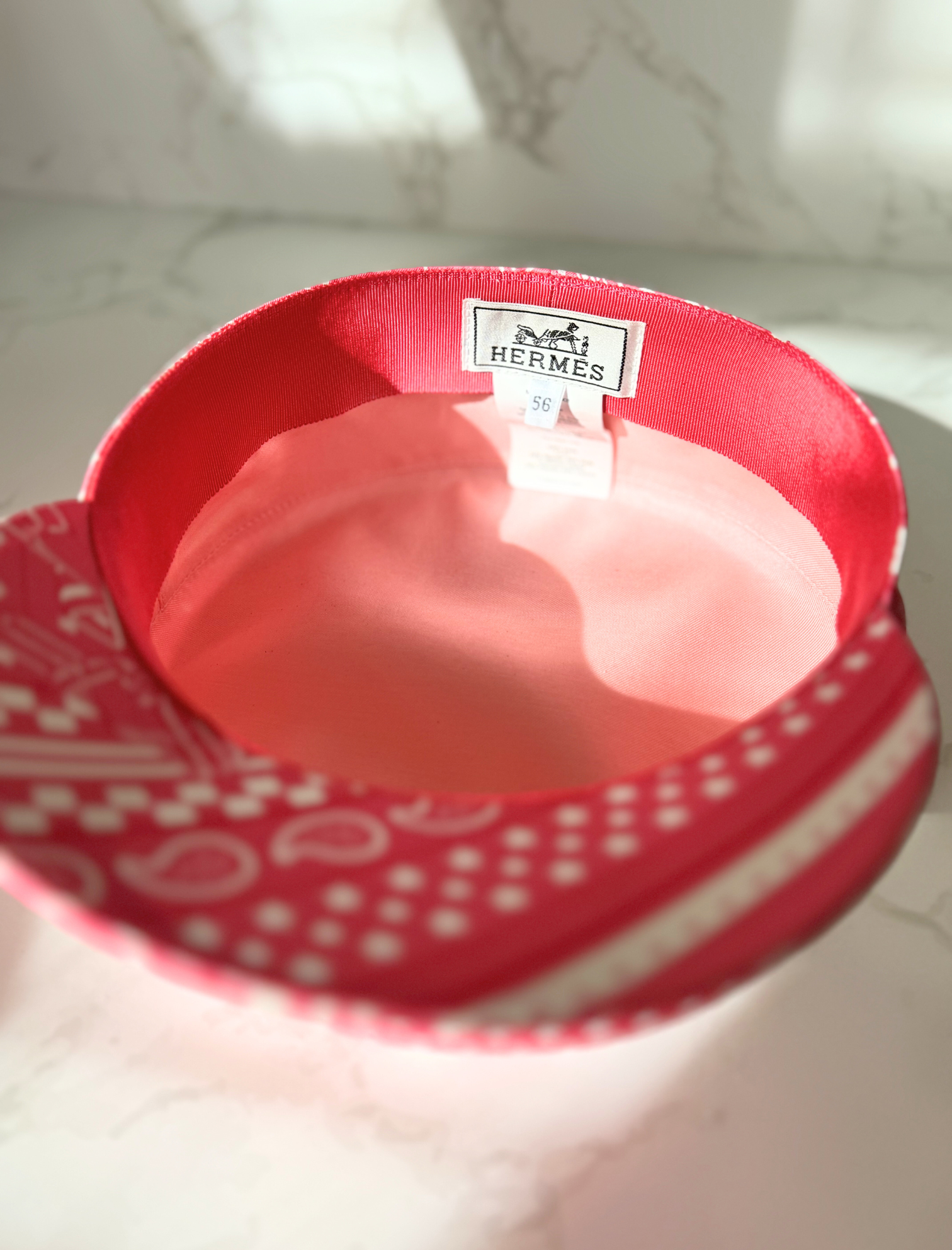 NEW Hermes Women's Deauville Hat Zigzag Printed Silk in Rose Azalea 56