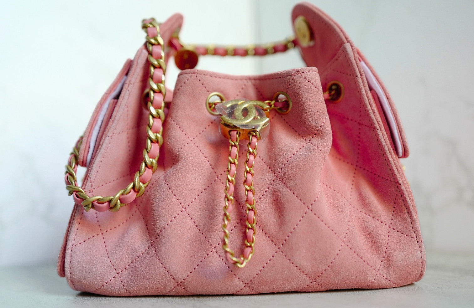 NEW Chanel 26C Mini Hobo Shoulder Bag in Pink Suede with Gold Hardware
