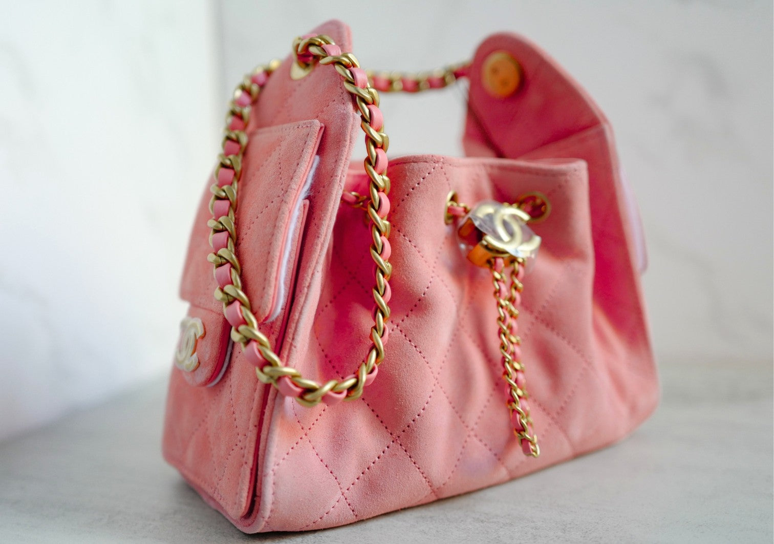 NEW Chanel 26C Mini Hobo Shoulder Bag in Pink Suede with Gold Hardware