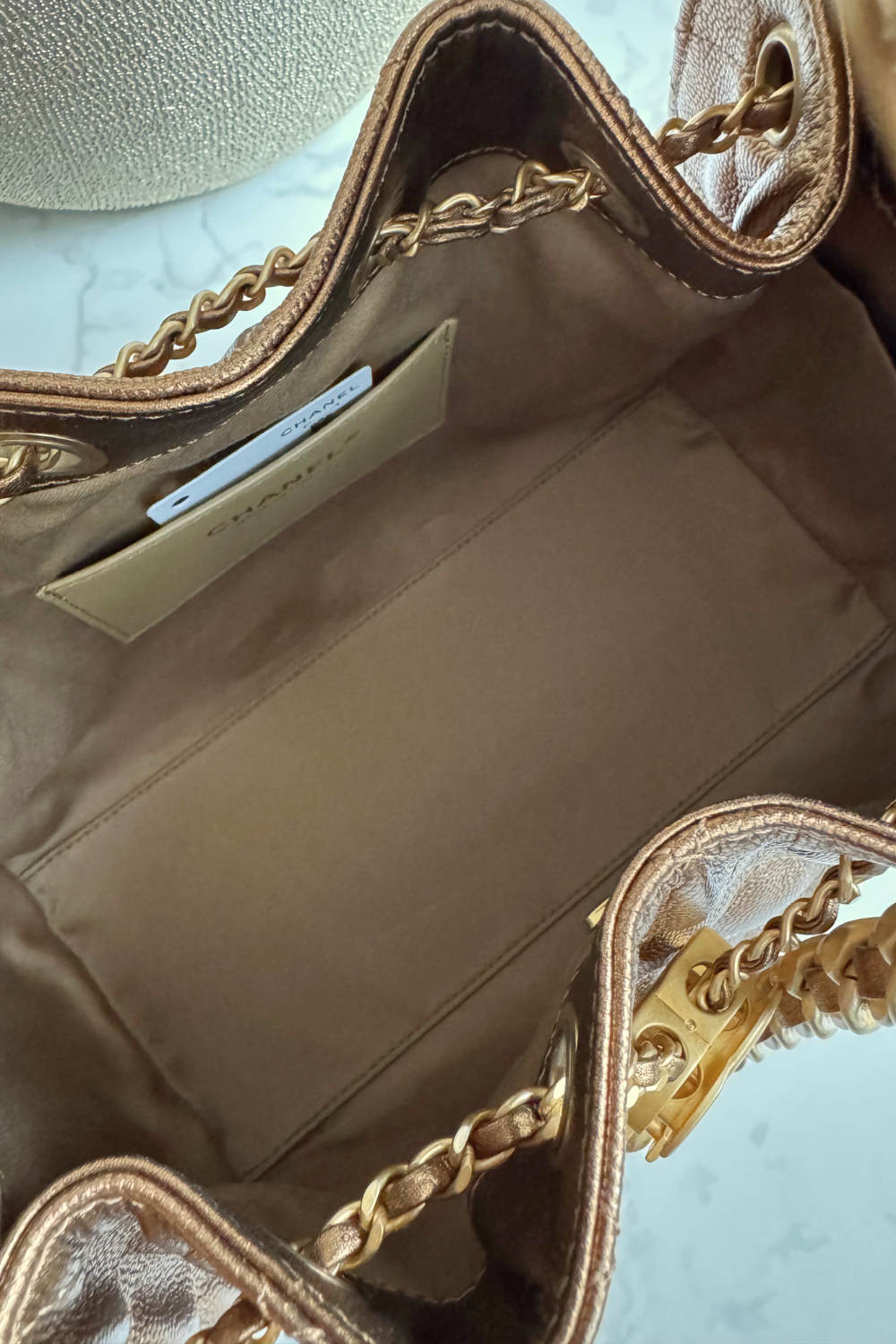 NEW CHANEL Spring-Summer 2025 25S Small Hobo Bag Metallic Grained Calfskin Bronze