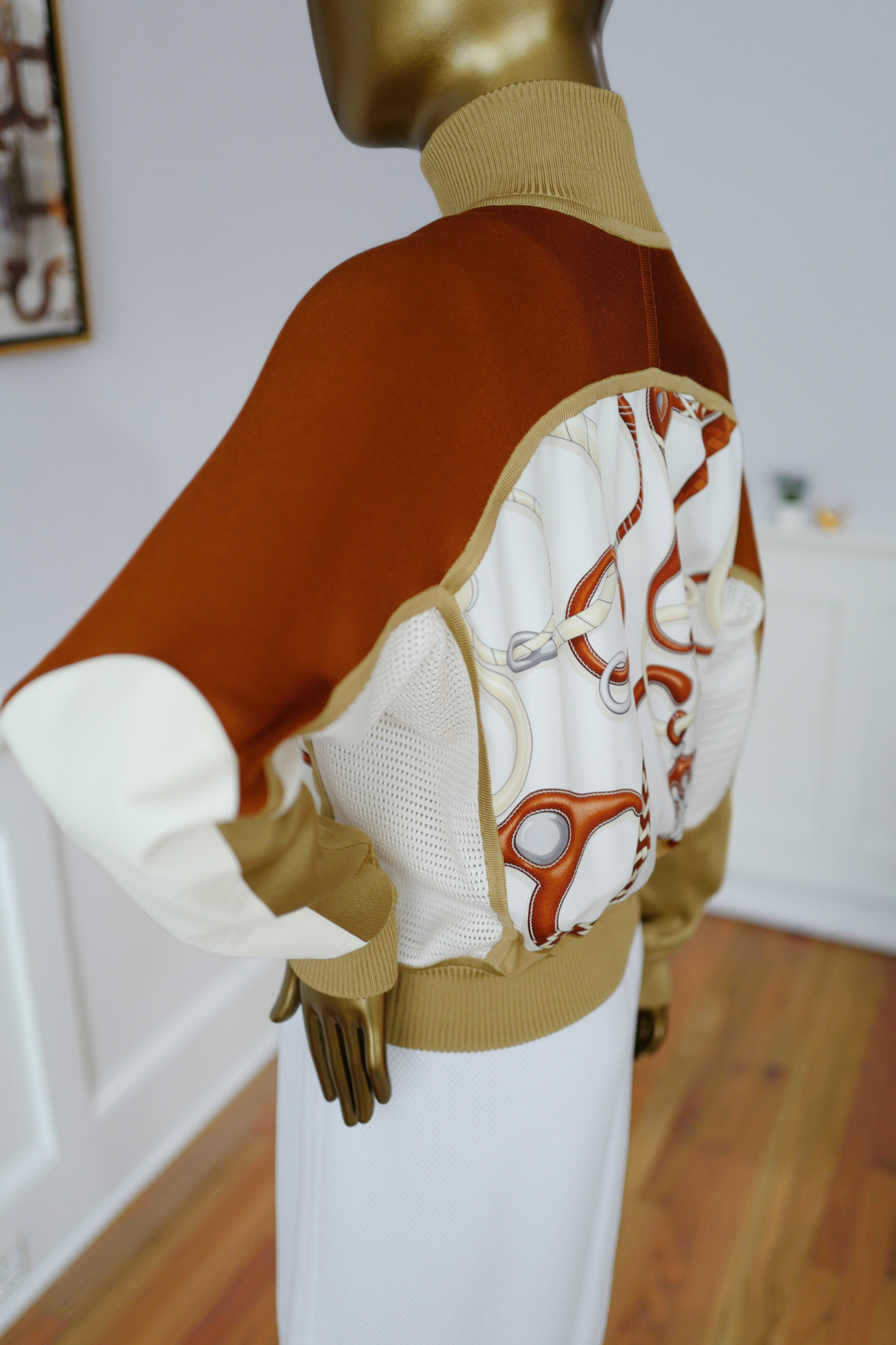 NEW HERMES Panoplie Tout Cuir twillaine bomber jacket Size 34 Blanc Nacre $6K