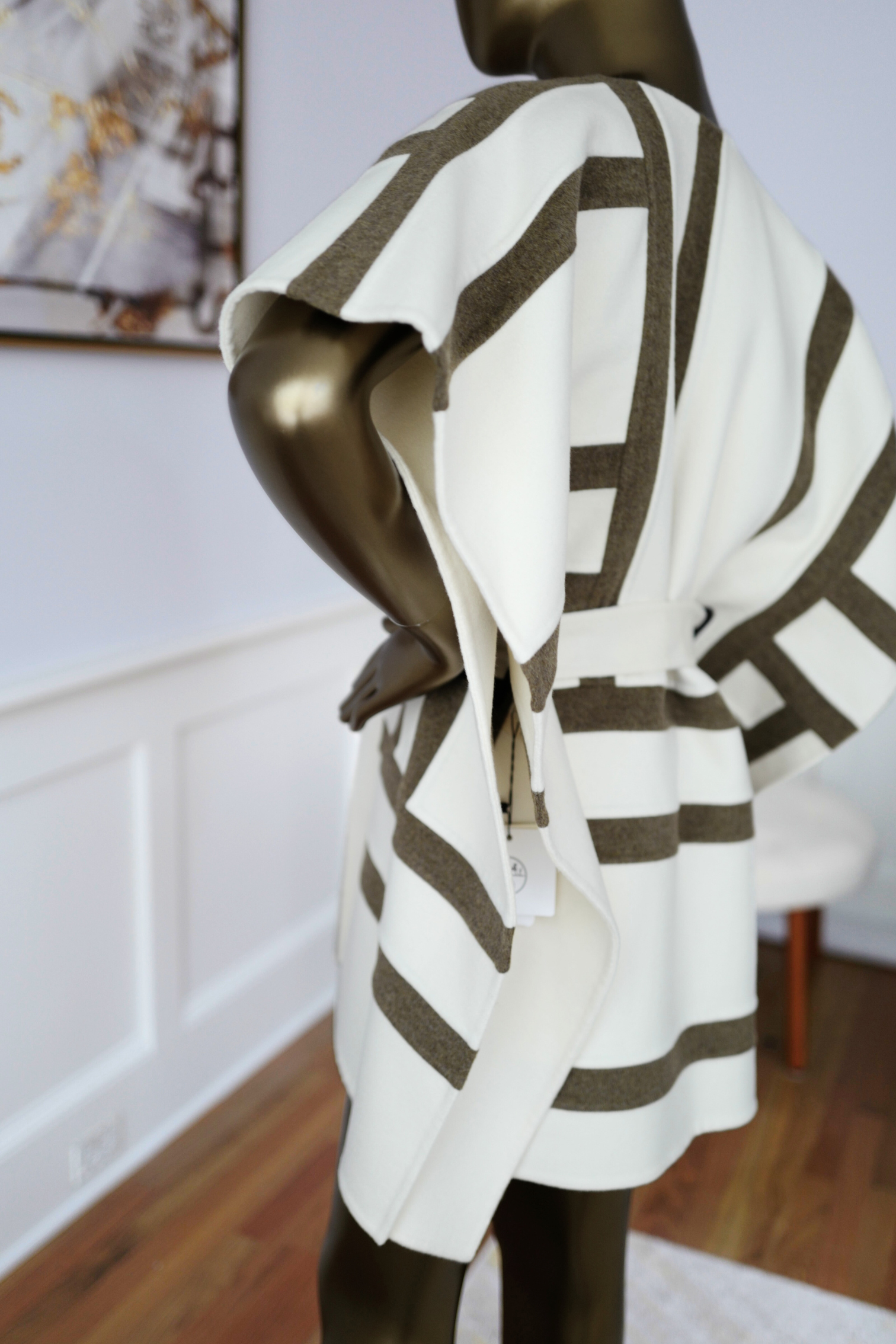 Hermes Gilet Long Inspo Poncho Cachemire Doubl91 Blanc Casse size 34 Retail $10K