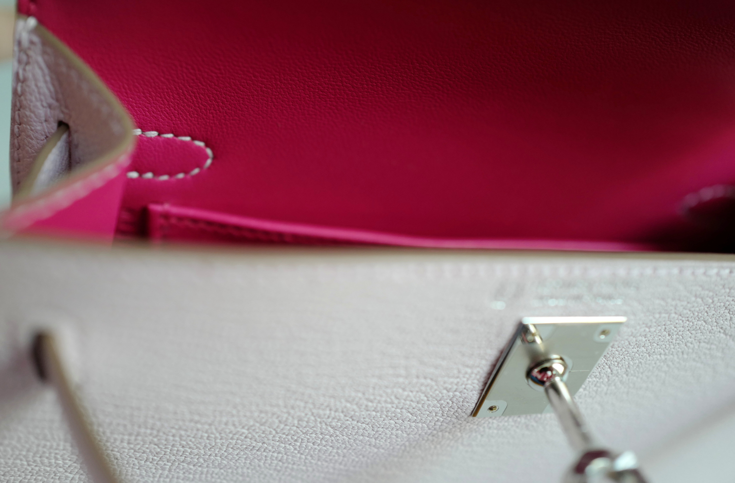 BNIB HERMÈS Mini Kelly 20 HSS Mauve Pale / Rose Mexico Chevre PHW W Stamp