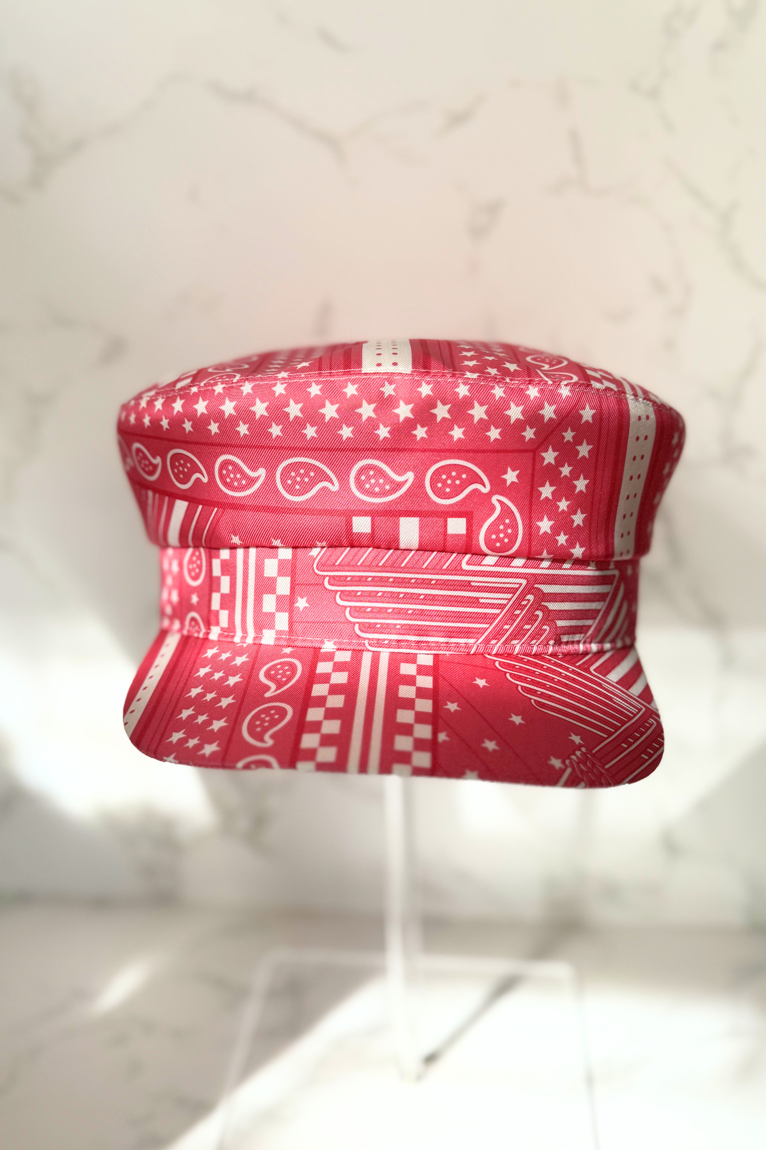 NEW Hermes Women's Deauville Hat Zigzag Printed Silk in Rose Azalea 56