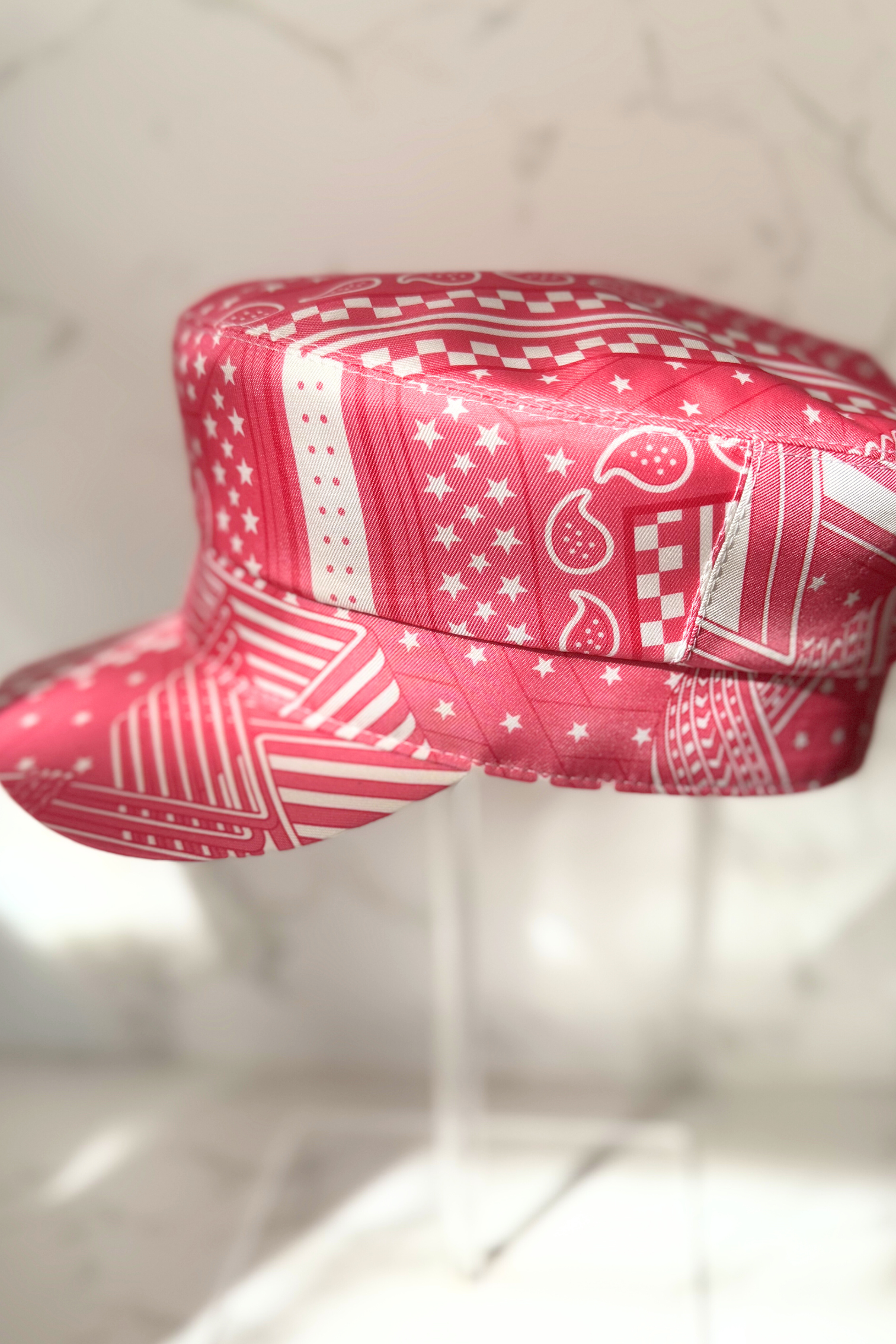 NEW Hermes Women's Deauville Hat Zigzag Printed Silk in Rose Azalea 56