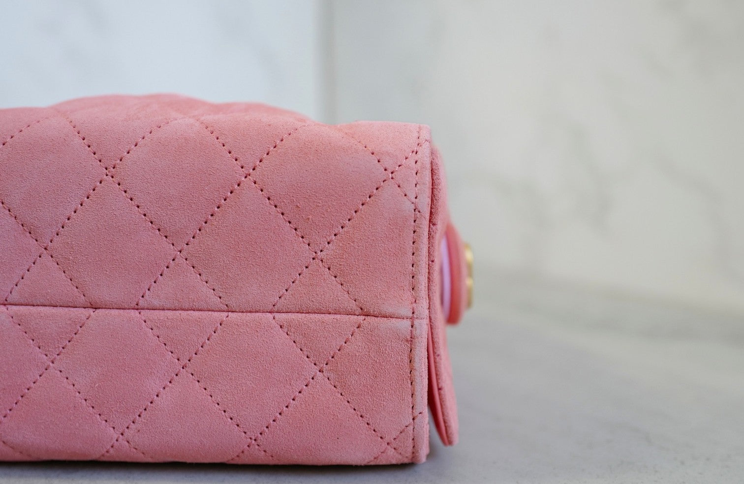 NEW Chanel 26C Mini Hobo Shoulder Bag in Pink Suede with Gold Hardware