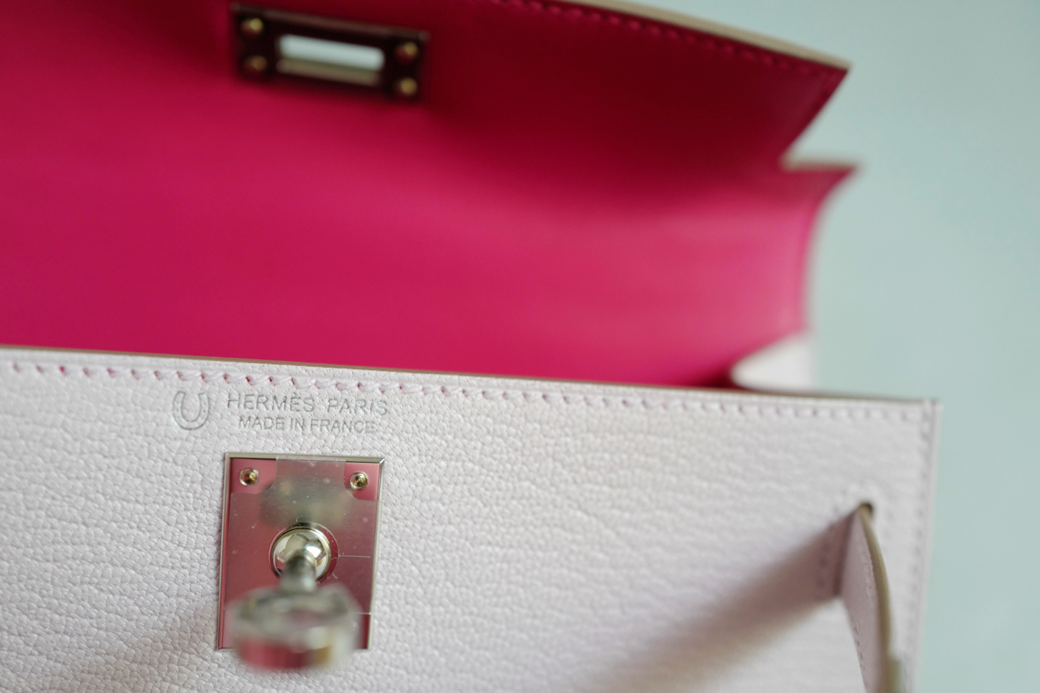 BNIB HERMÈS Mini Kelly 20 HSS Mauve Pale / Rose Mexico Chevre PHW W Stamp
