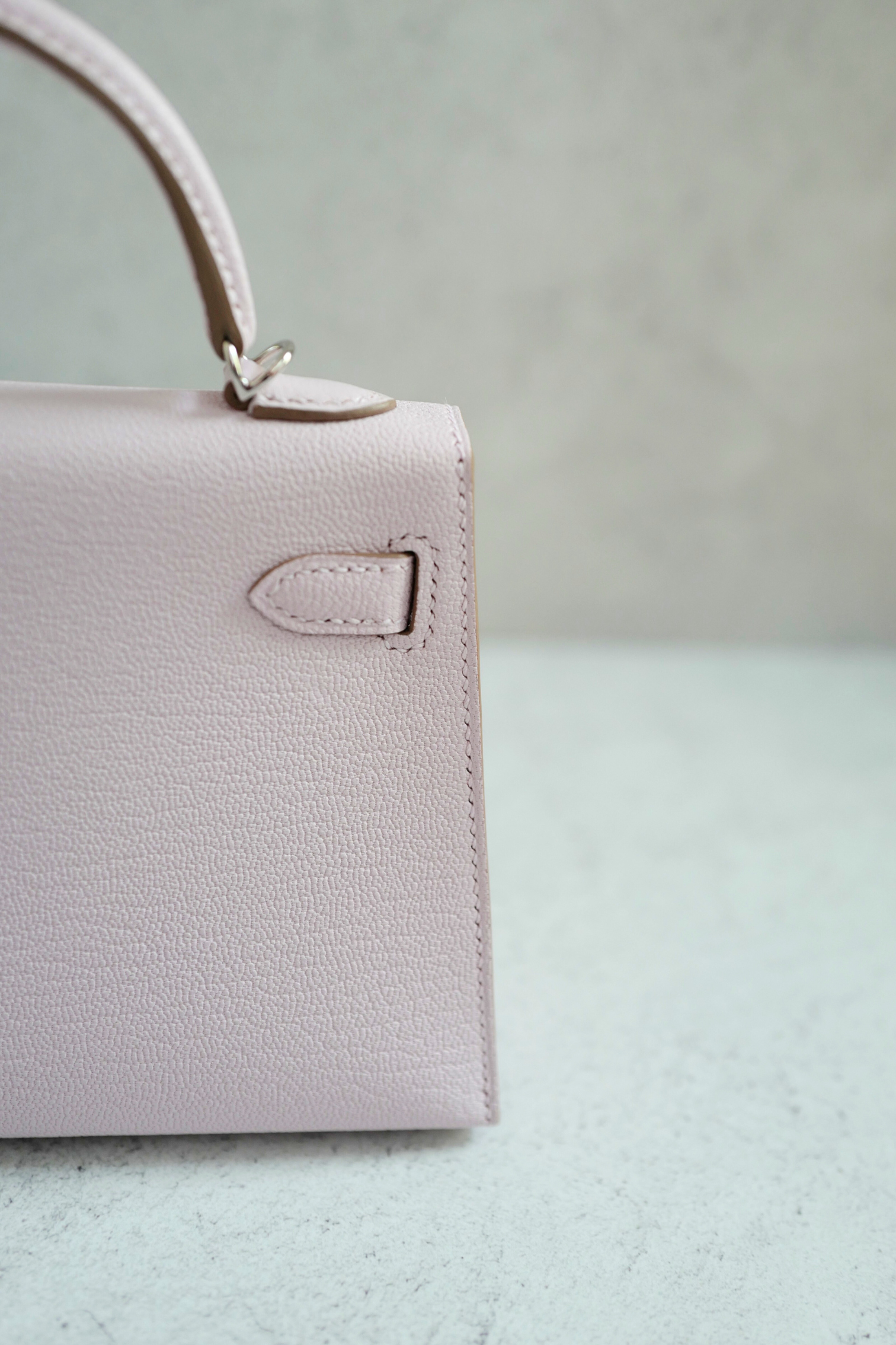 BNIB HERMÈS Mini Kelly 20 HSS Mauve Pale / Rose Mexico Chevre PHW W Stamp