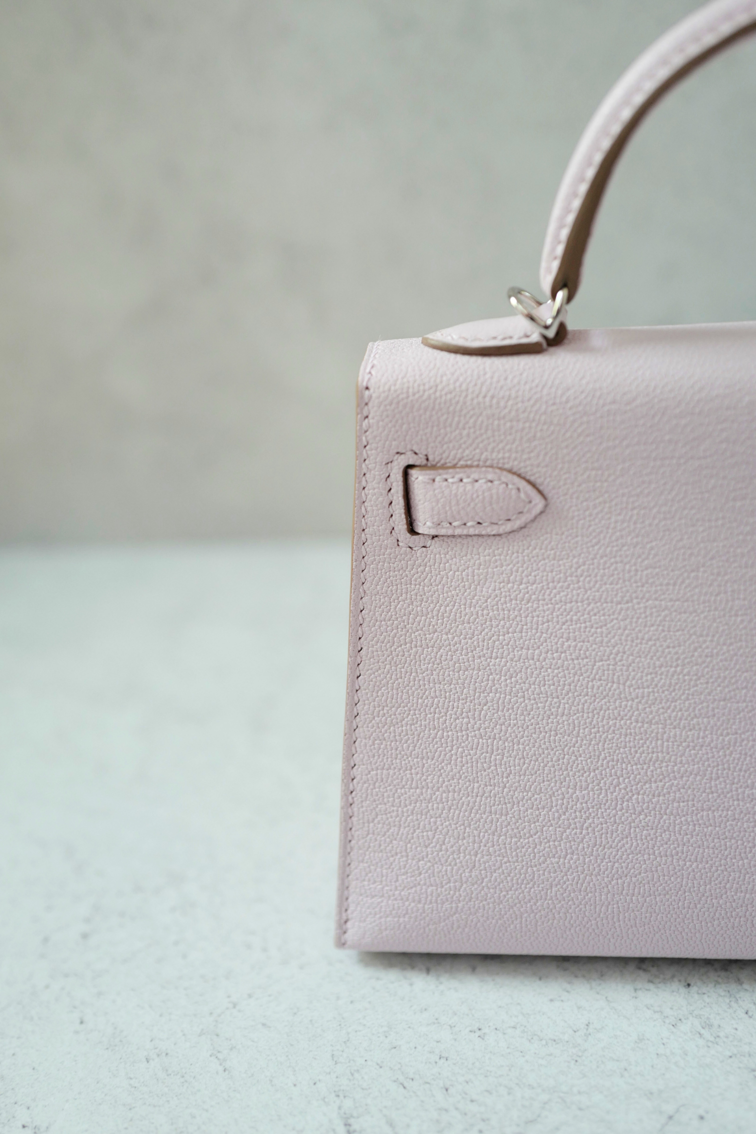 BNIB HERMÈS Mini Kelly 20 HSS Mauve Pale / Rose Mexico Chevre PHW W Stamp