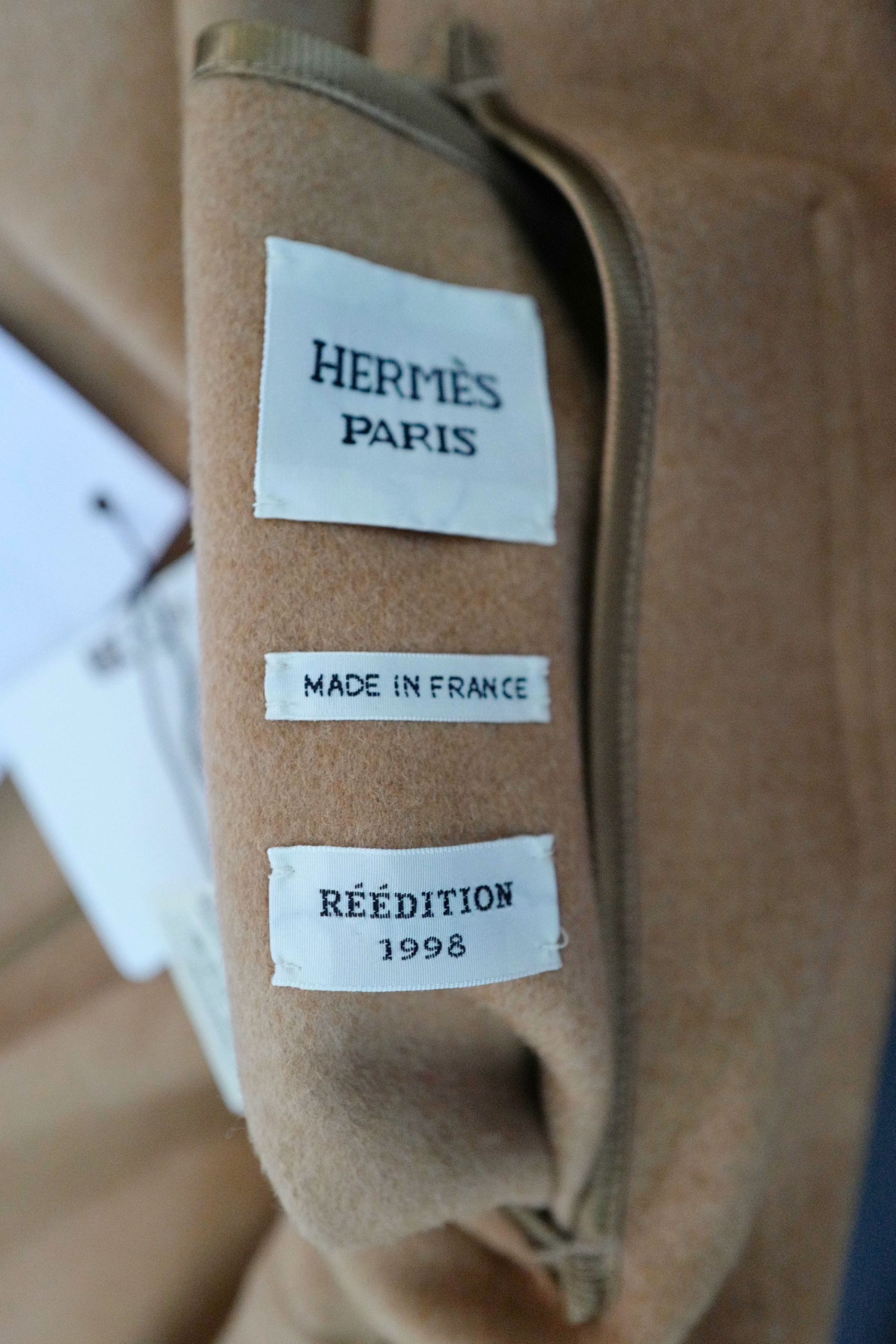 Hermès Women’s Overcoat Size 34 Beige Camel Hair Coat