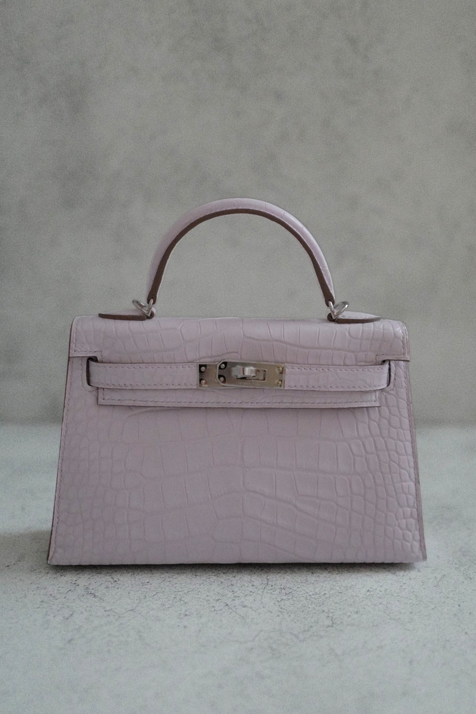 BNIB Hermès Mini Kelly 20 Mauve Pale Matte Alligator Palladium Hardware K Stamp 2025