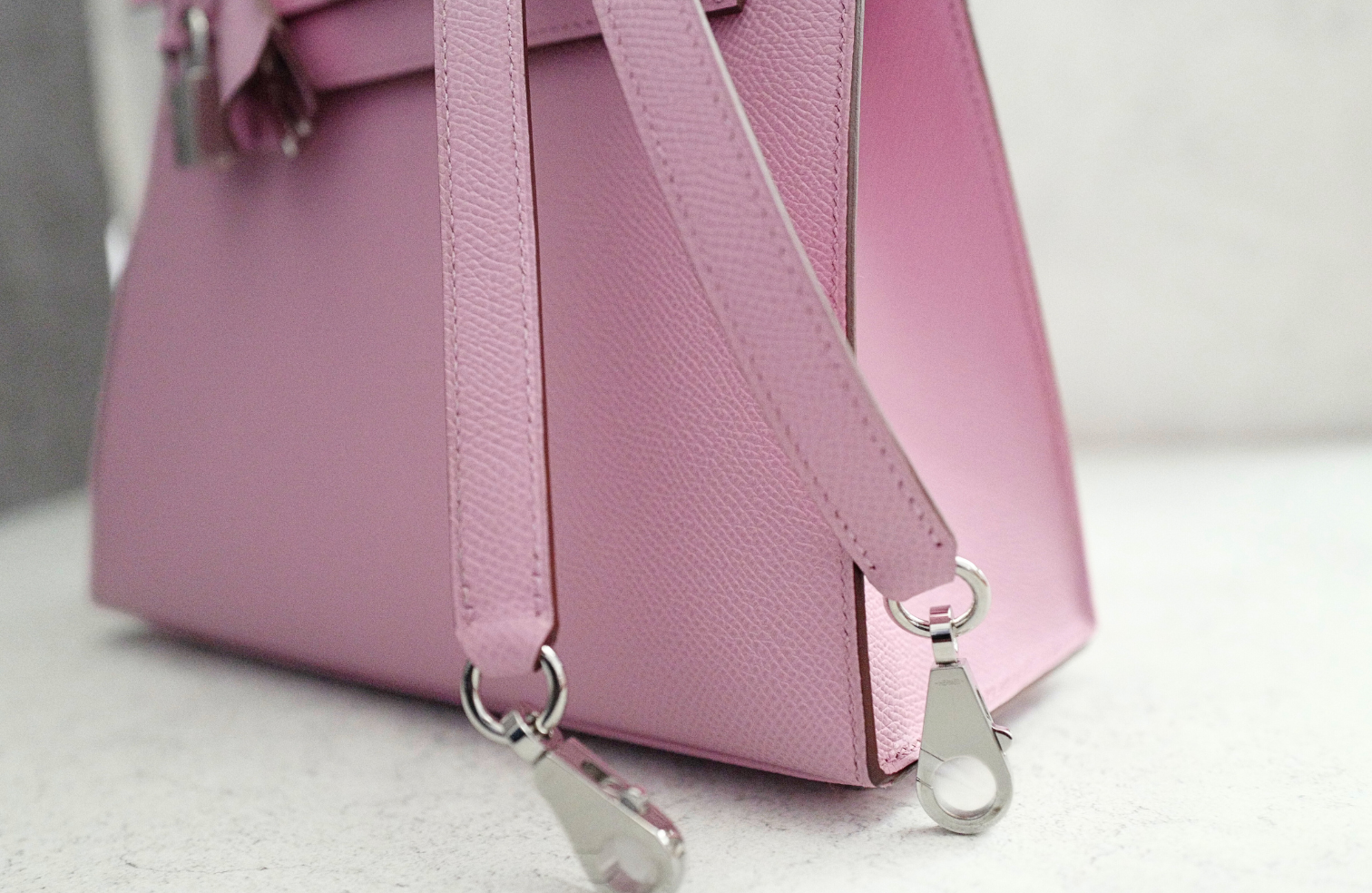NEW Hermès Kelly 25 Sellier Mauve Sylvestre Epsom Leather Palladium Hardware Stamp U 2023