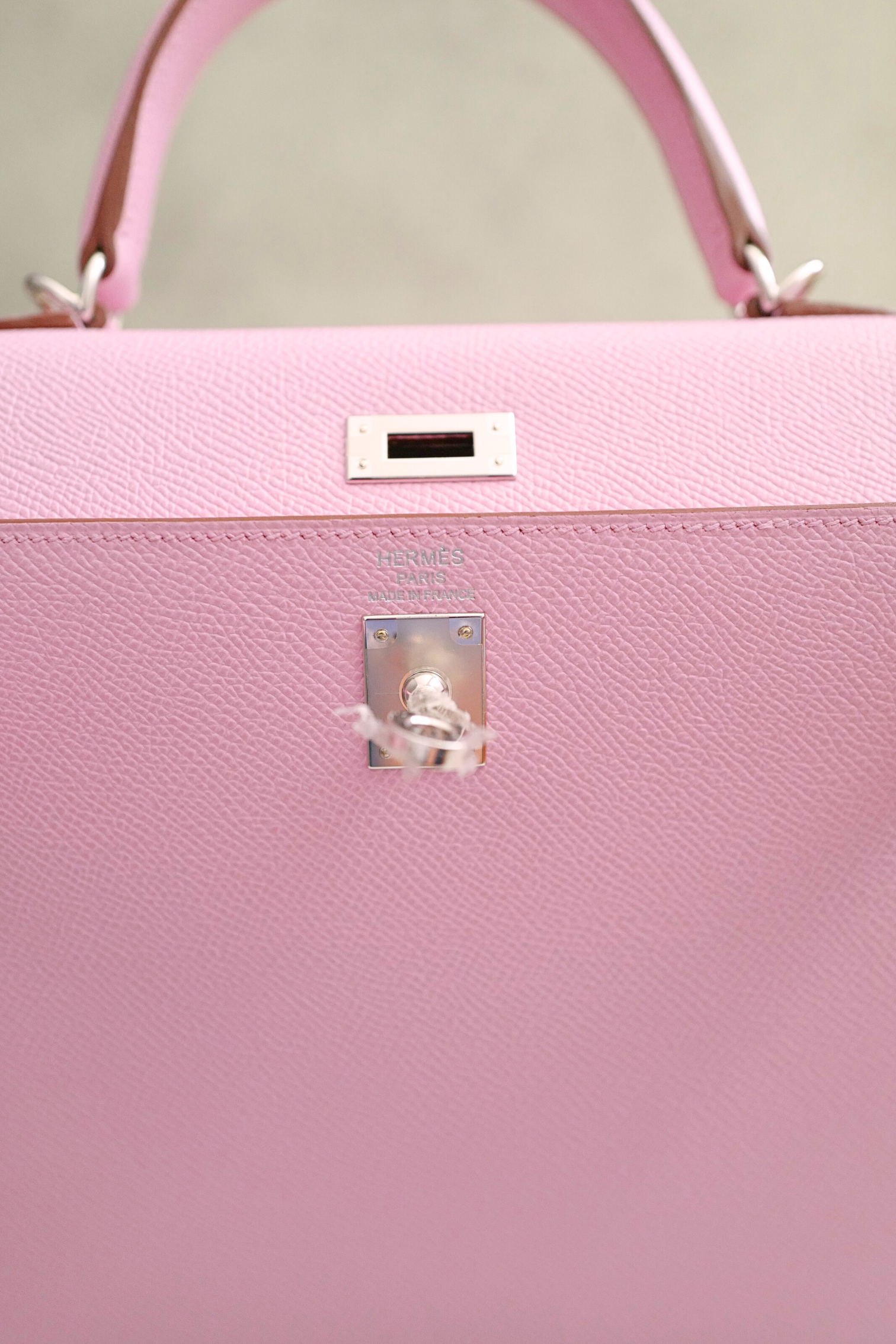 NEW Hermès Kelly 25 Sellier Mauve Sylvestre Epsom Leather Palladium Hardware Stamp U 2023